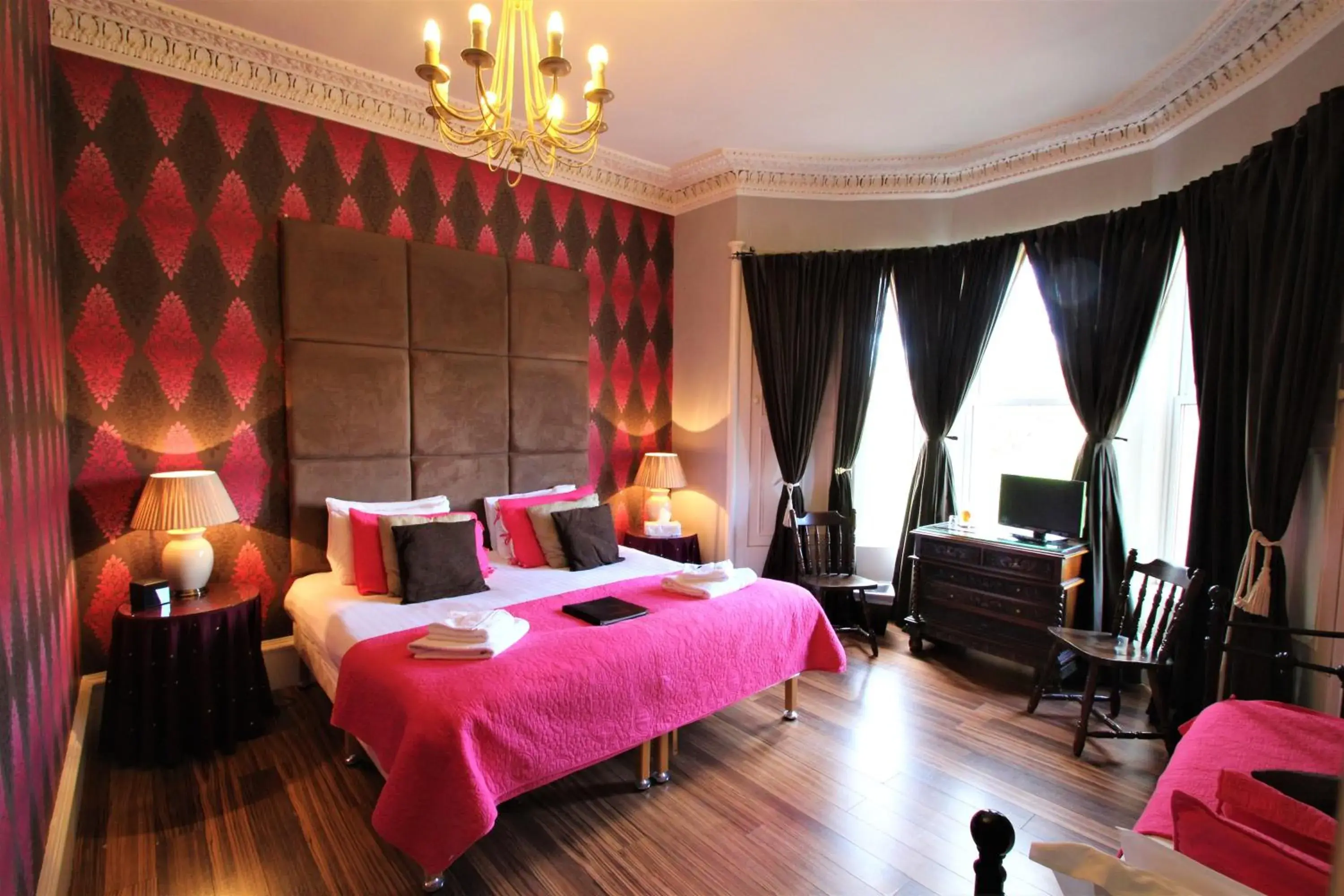 Photo of the whole room, Bed in The Sandaig Photo of the whole room, Bed in The Sandaig