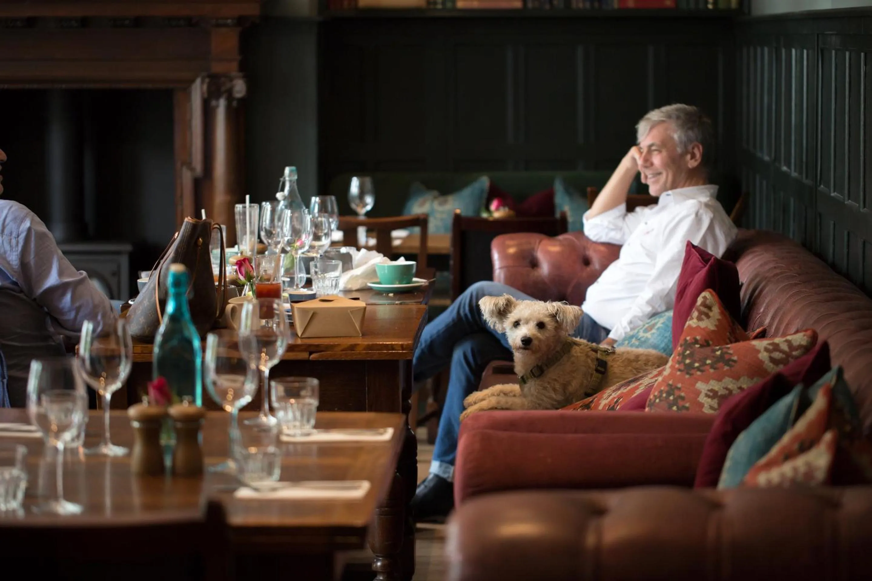 People in Coach & Horses Hotel