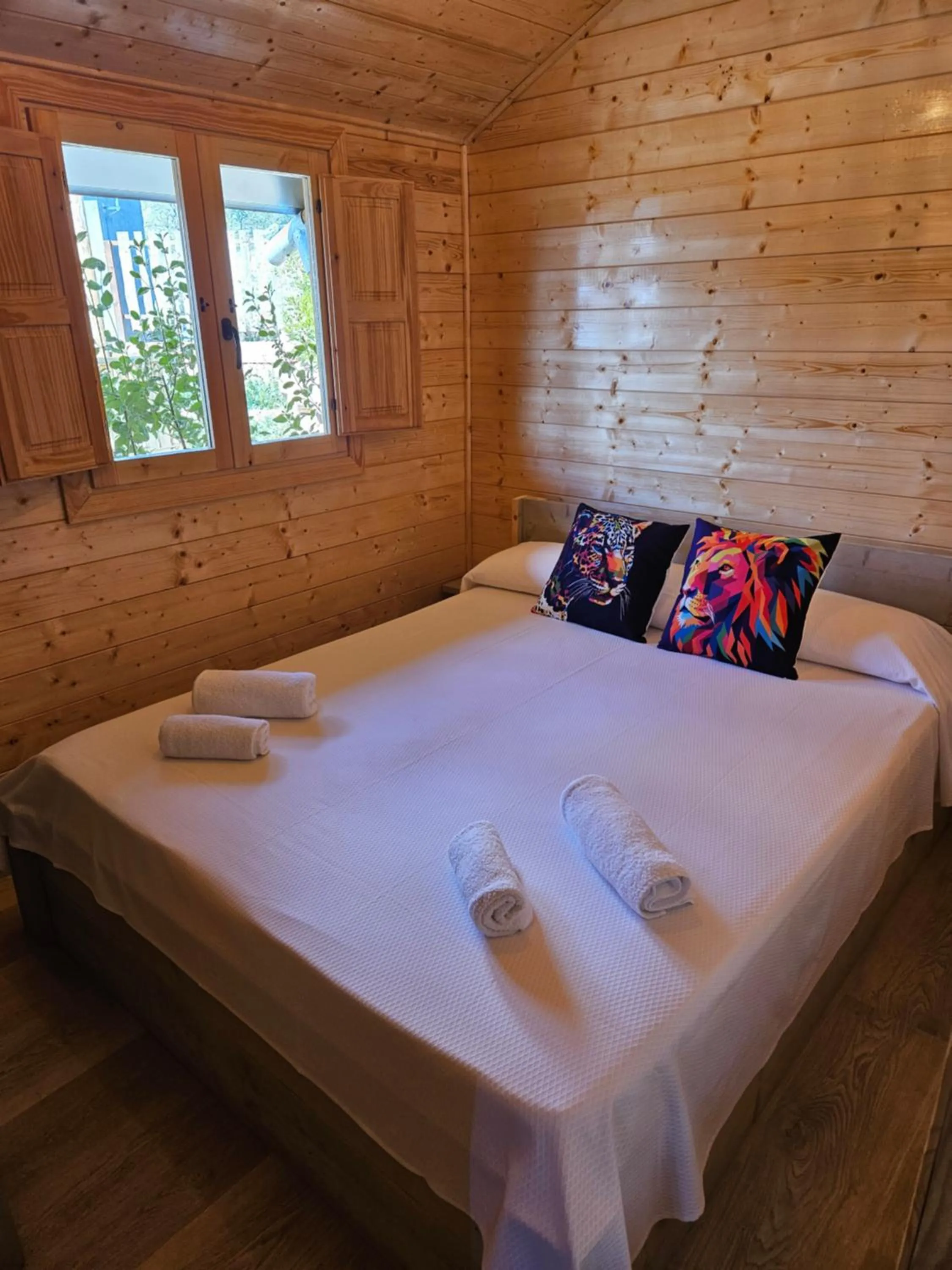 Bed in Camping La Ribera Salada