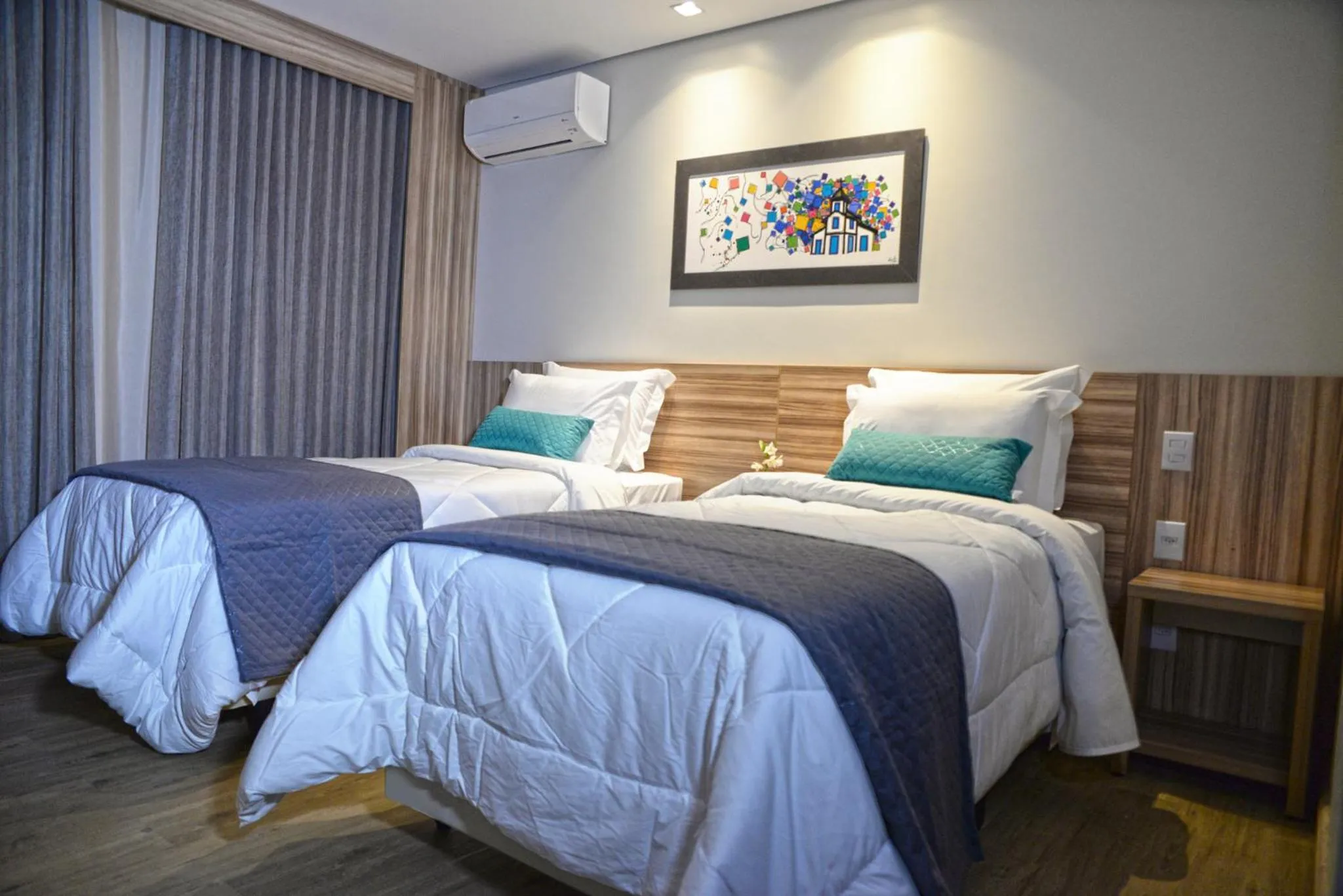 Photo of the whole room, Bed in Dubai Suites