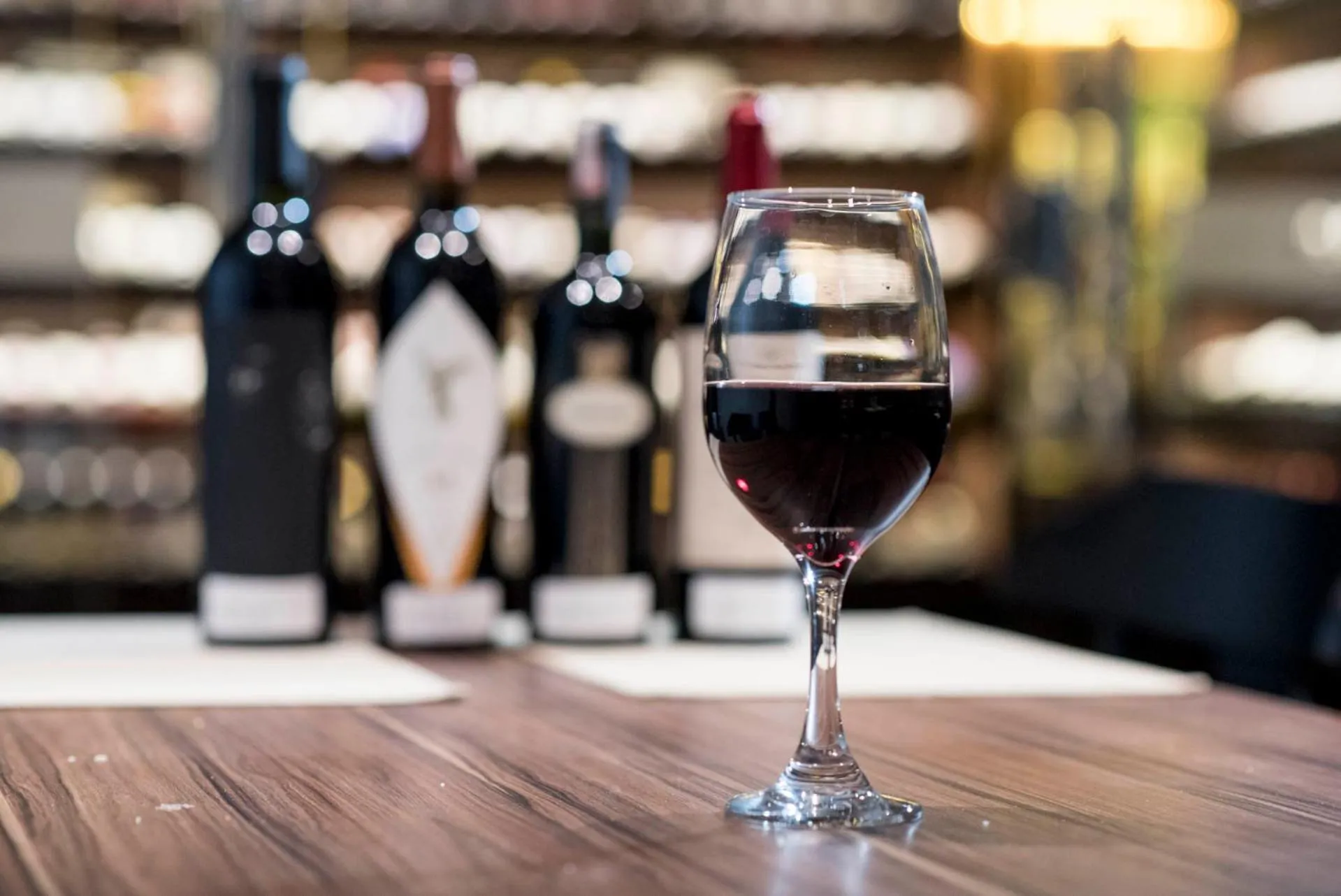 Alcoholic drinks in Dubai Suites