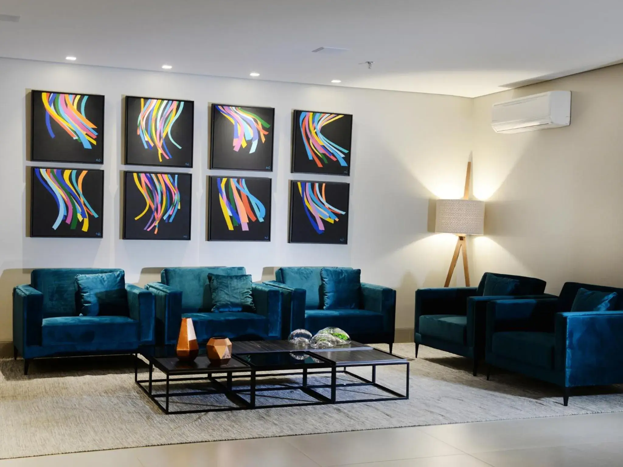 Lobby or reception in Dubai Suites Lobby or reception in Dubai Suites