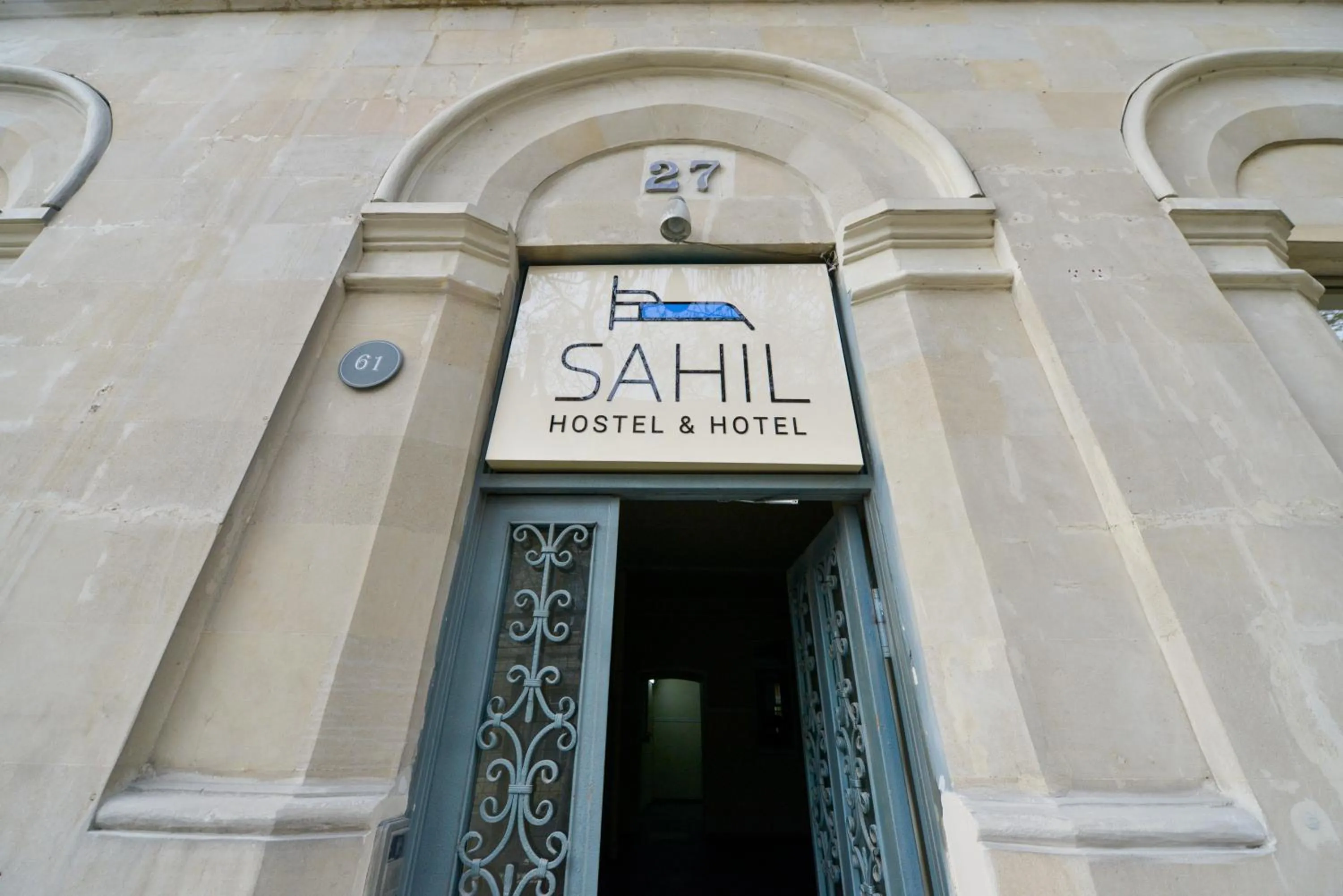 Facade/entrance in SAHIL Hostel & Hotel
