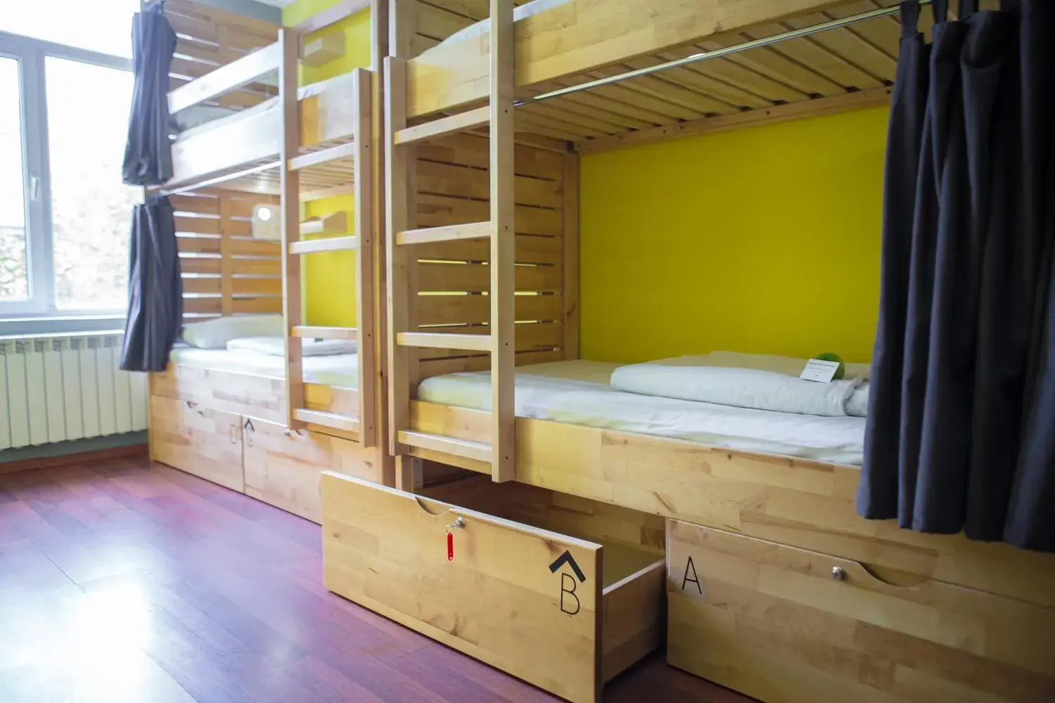 Bed in 4-Bed Mixed Dormitory Room in SAHIL Hostel & Hotel Bed in 4-Bed Mixed Dormitory Room in SAHIL Hostel & Hotel