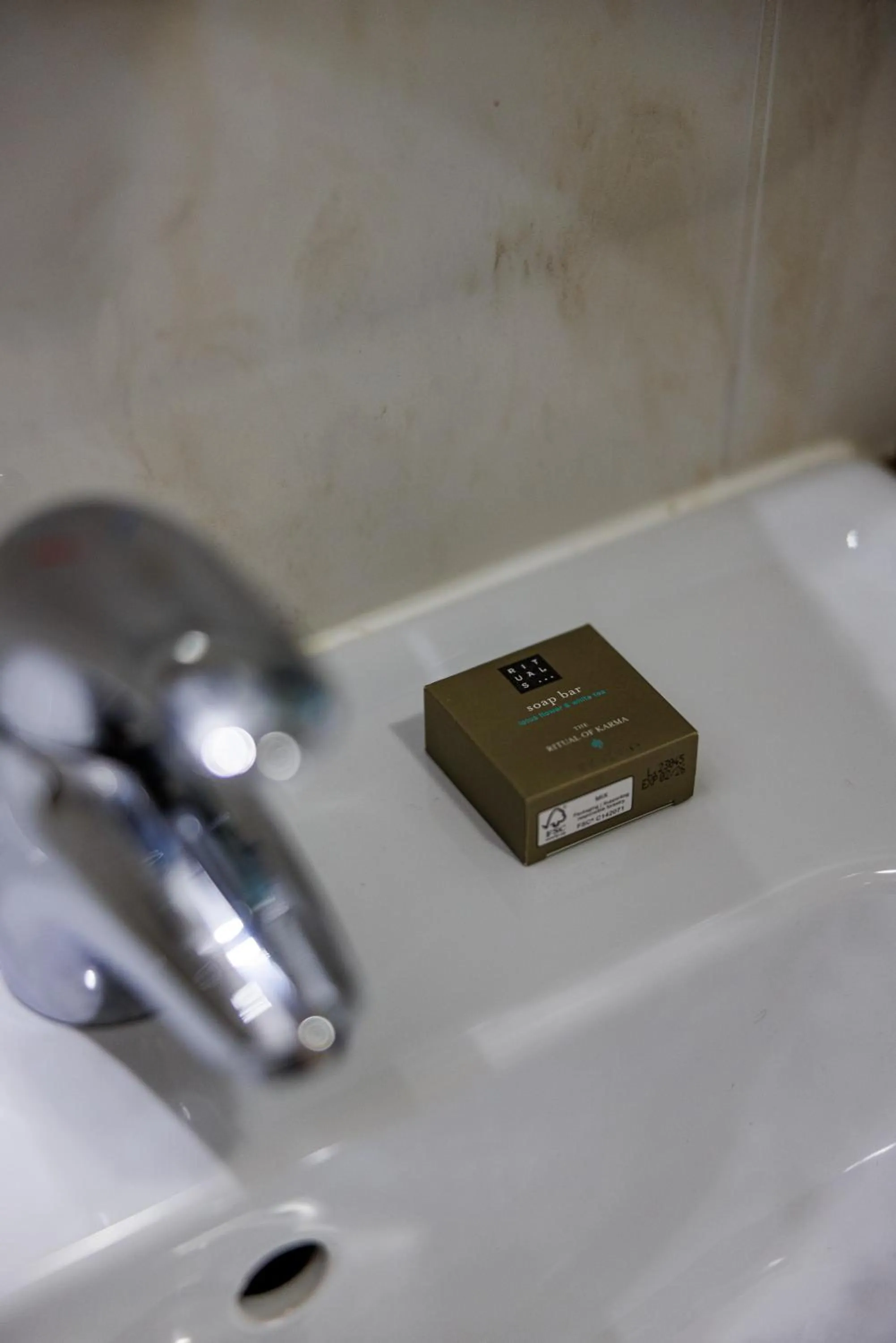 Bathroom in Hotel Savoy