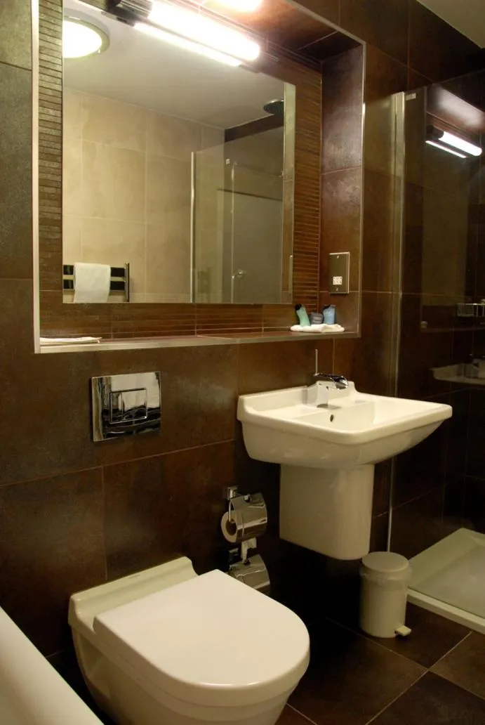 Bathroom in The Craighaar Hotel