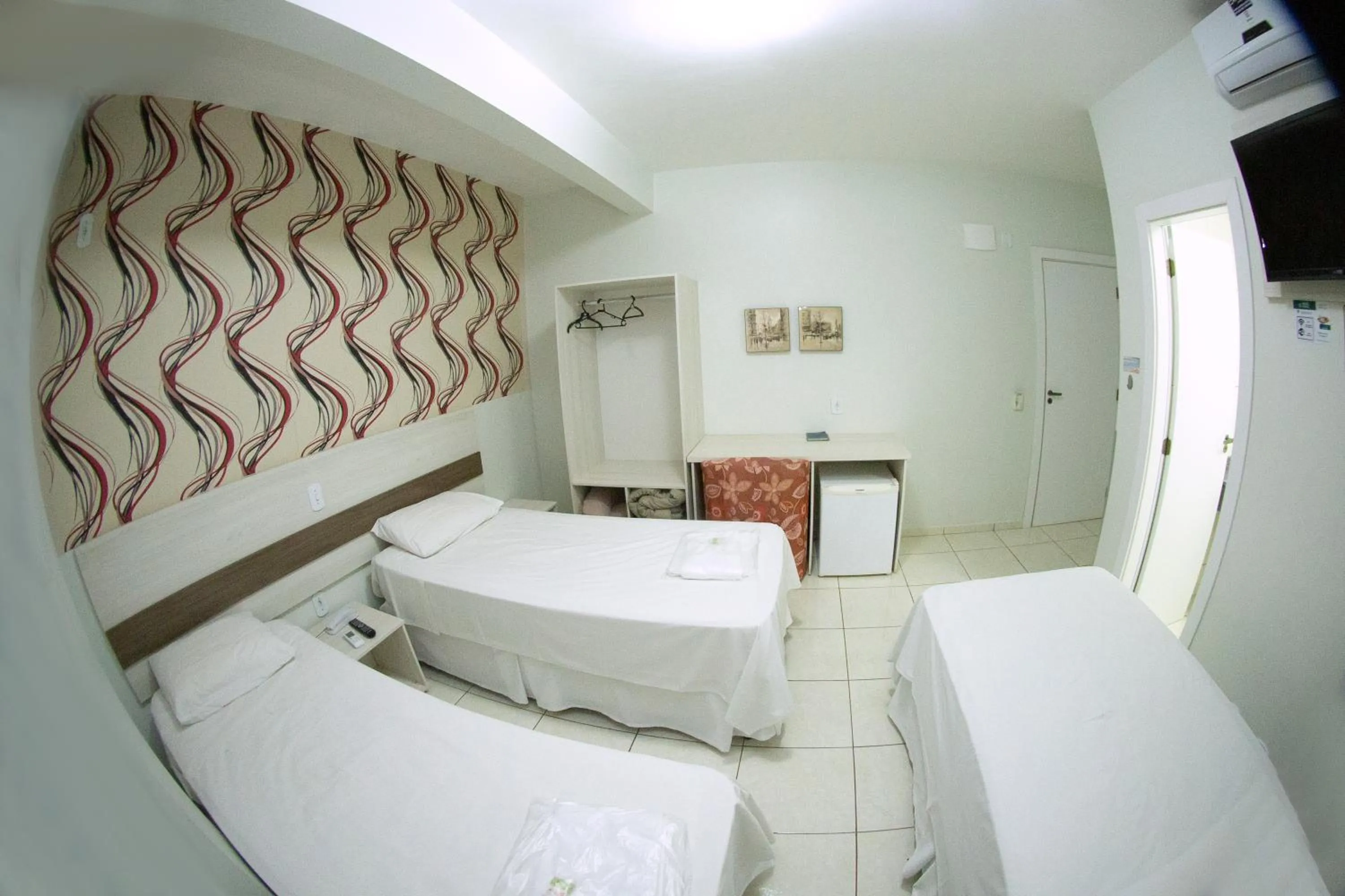 Photo of the whole room, Bed in Hotel Sambakia