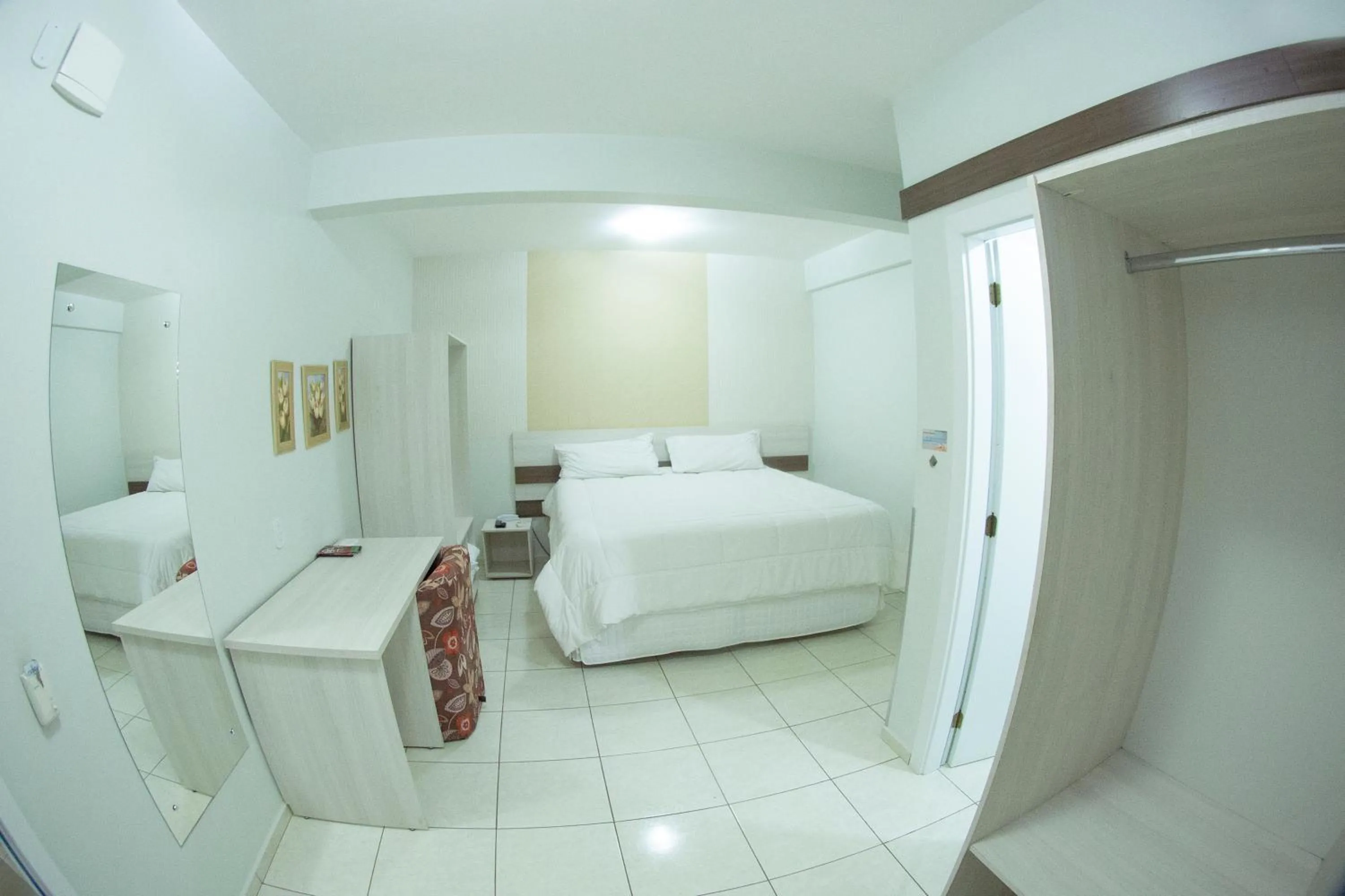 Photo of the whole room, Bed in Hotel Sambakia