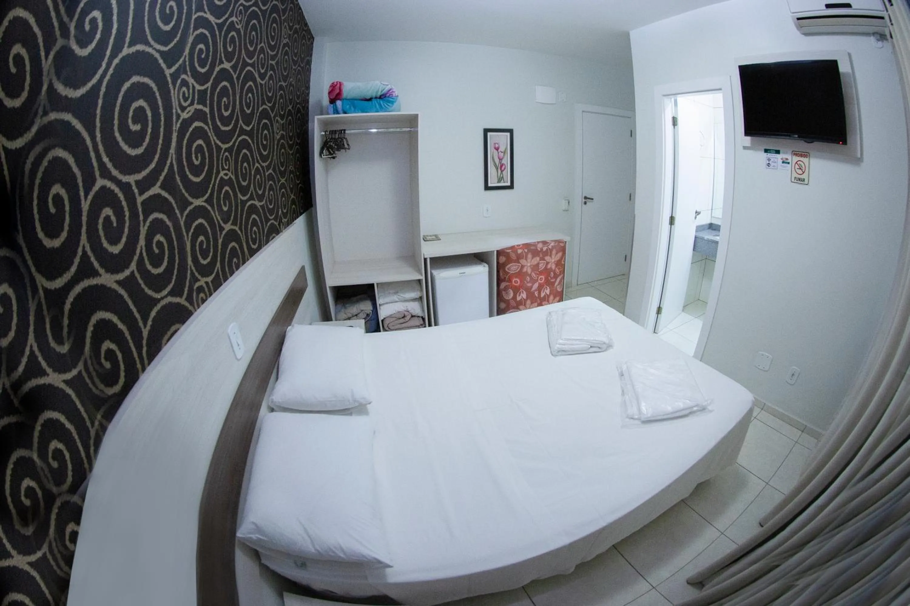Photo of the whole room, Bed in Hotel Sambakia