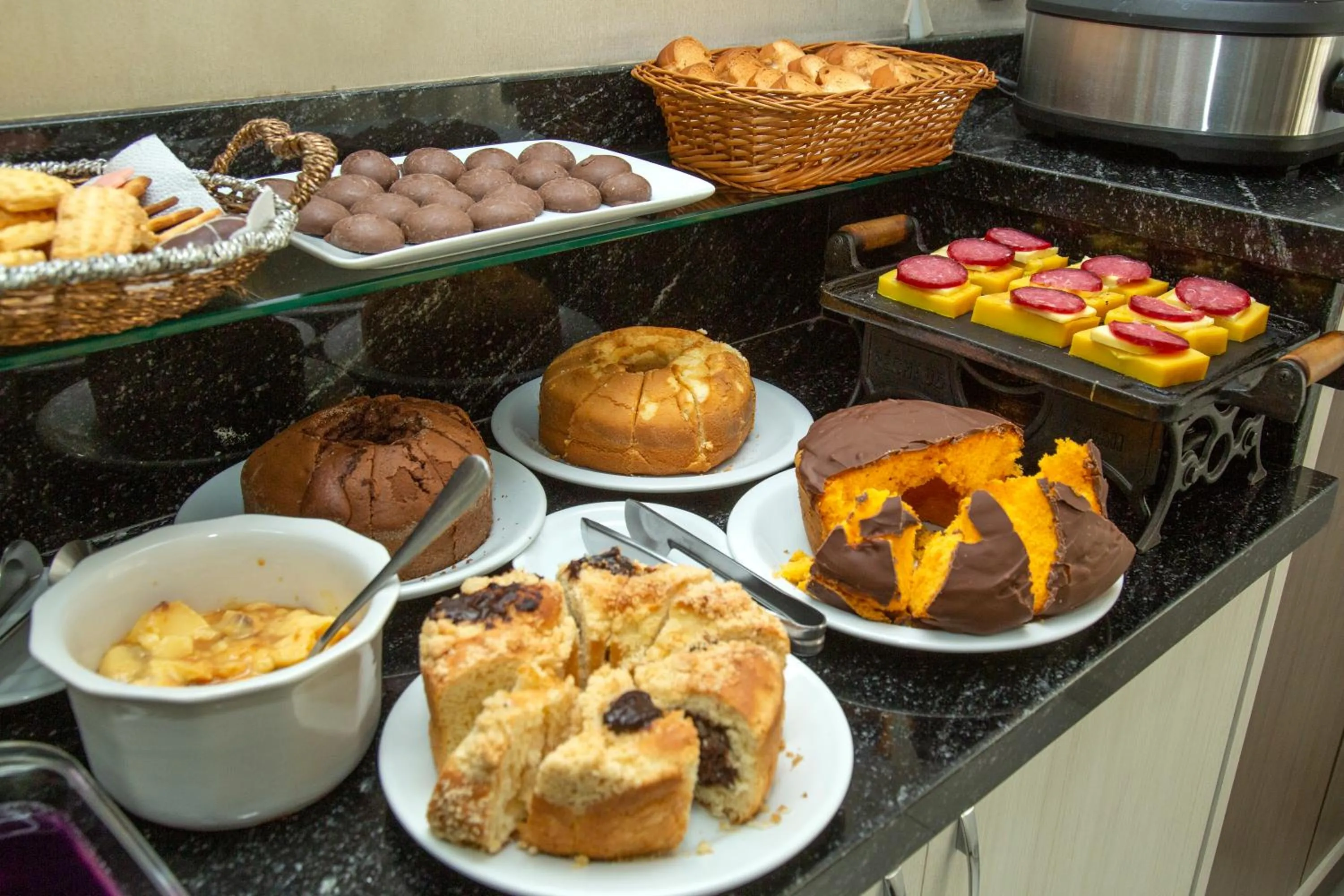 Breakfast in Hotel Sambakia