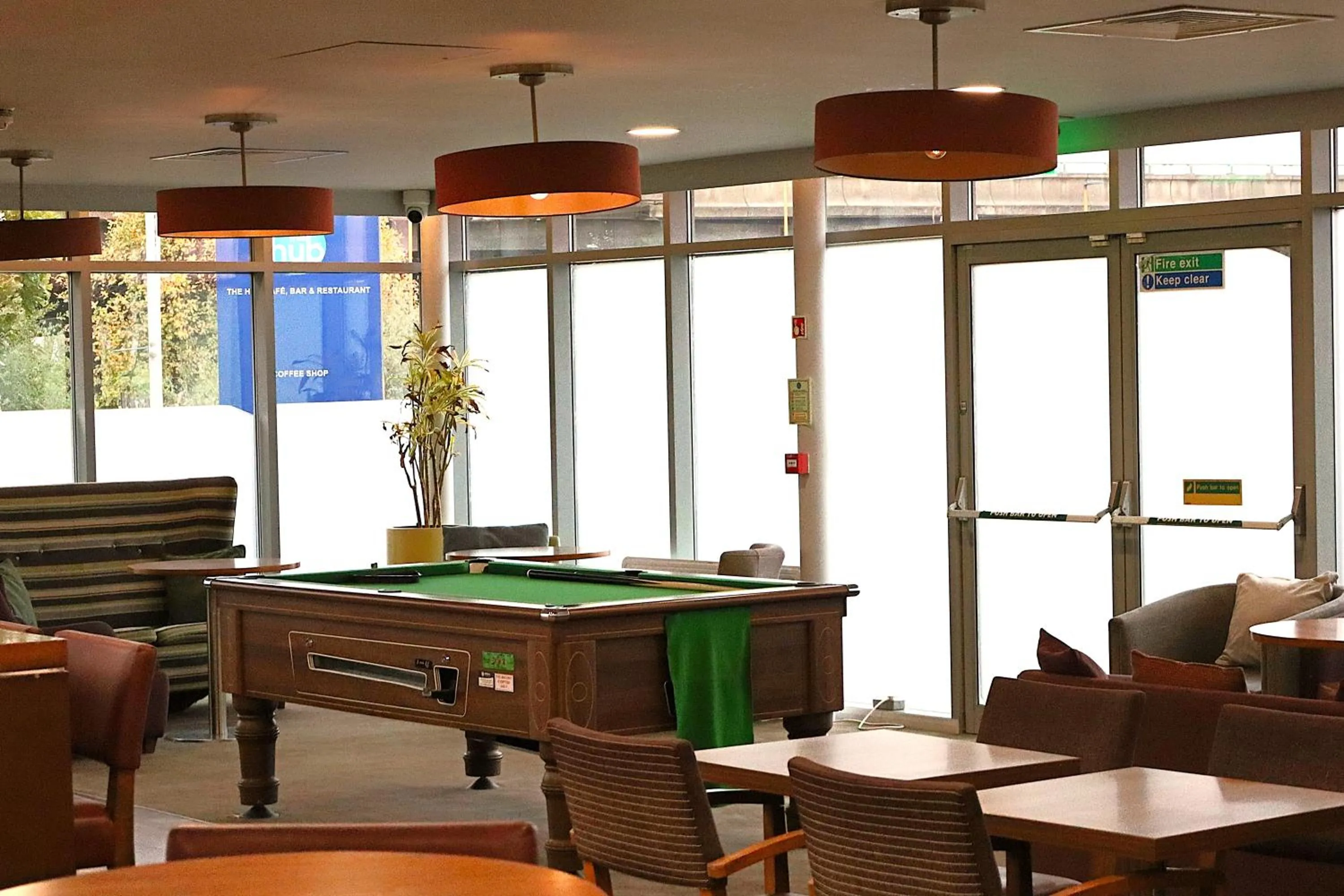 Restaurant/places to eat in Park Inn by Radisson Birmingham Walsall