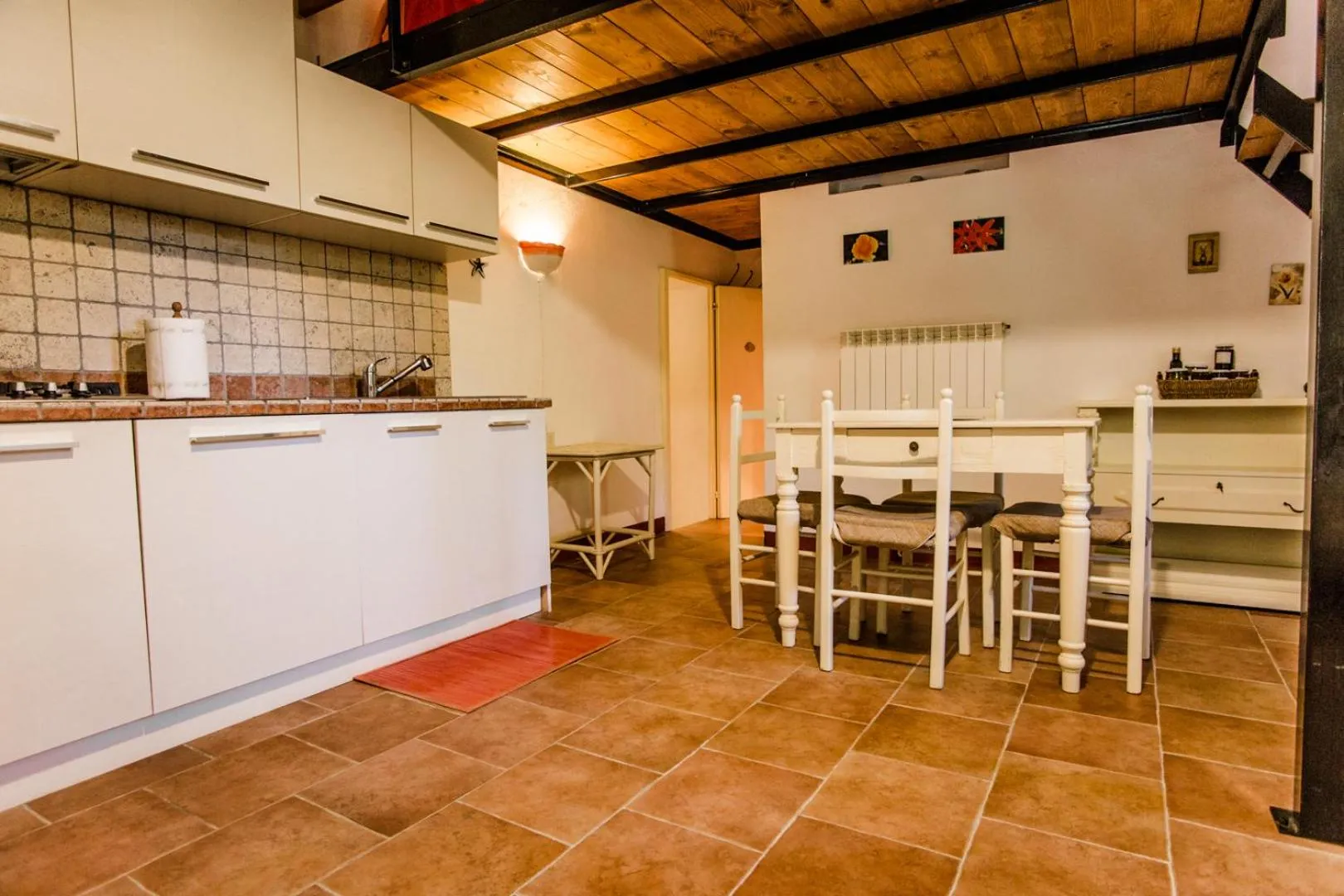 Kitchen or kitchenette in Agriturismo Serignano alle Rocchette