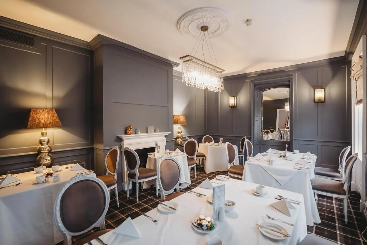 Greenwoods Hotel & Spa