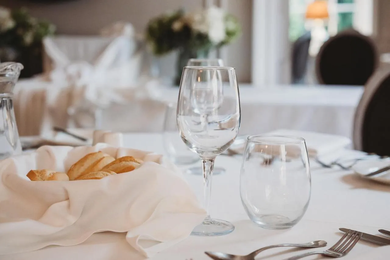 Greenwoods Hotel & Spa