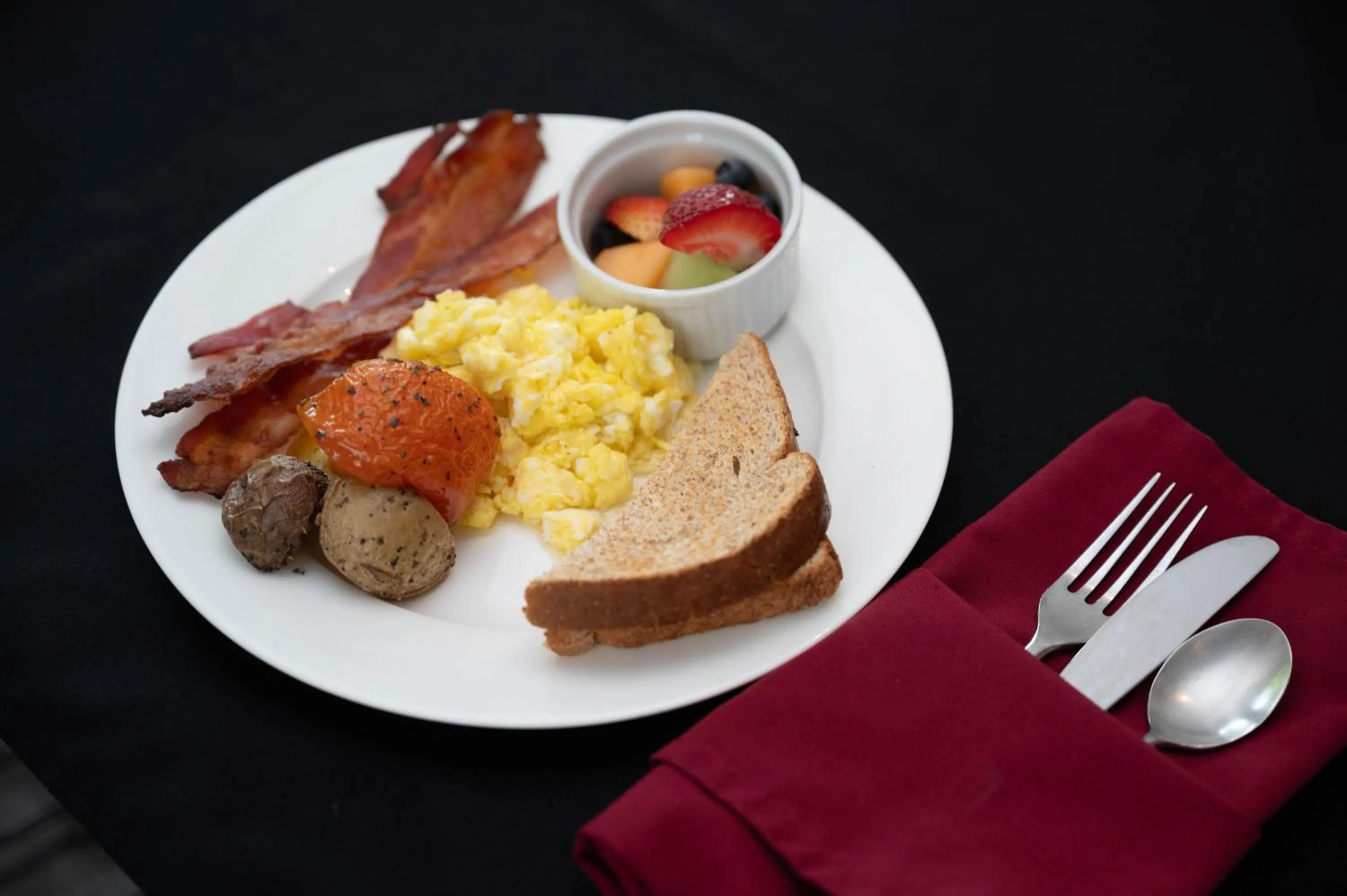 Breakfast in The Old Bank House