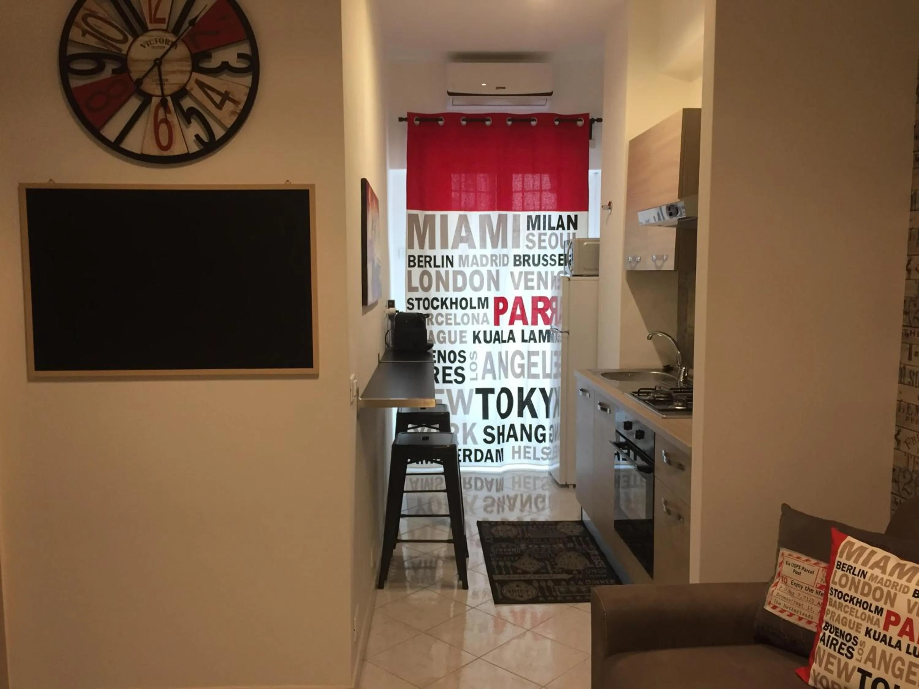 Communal kitchen in Murena Apartments & rooms