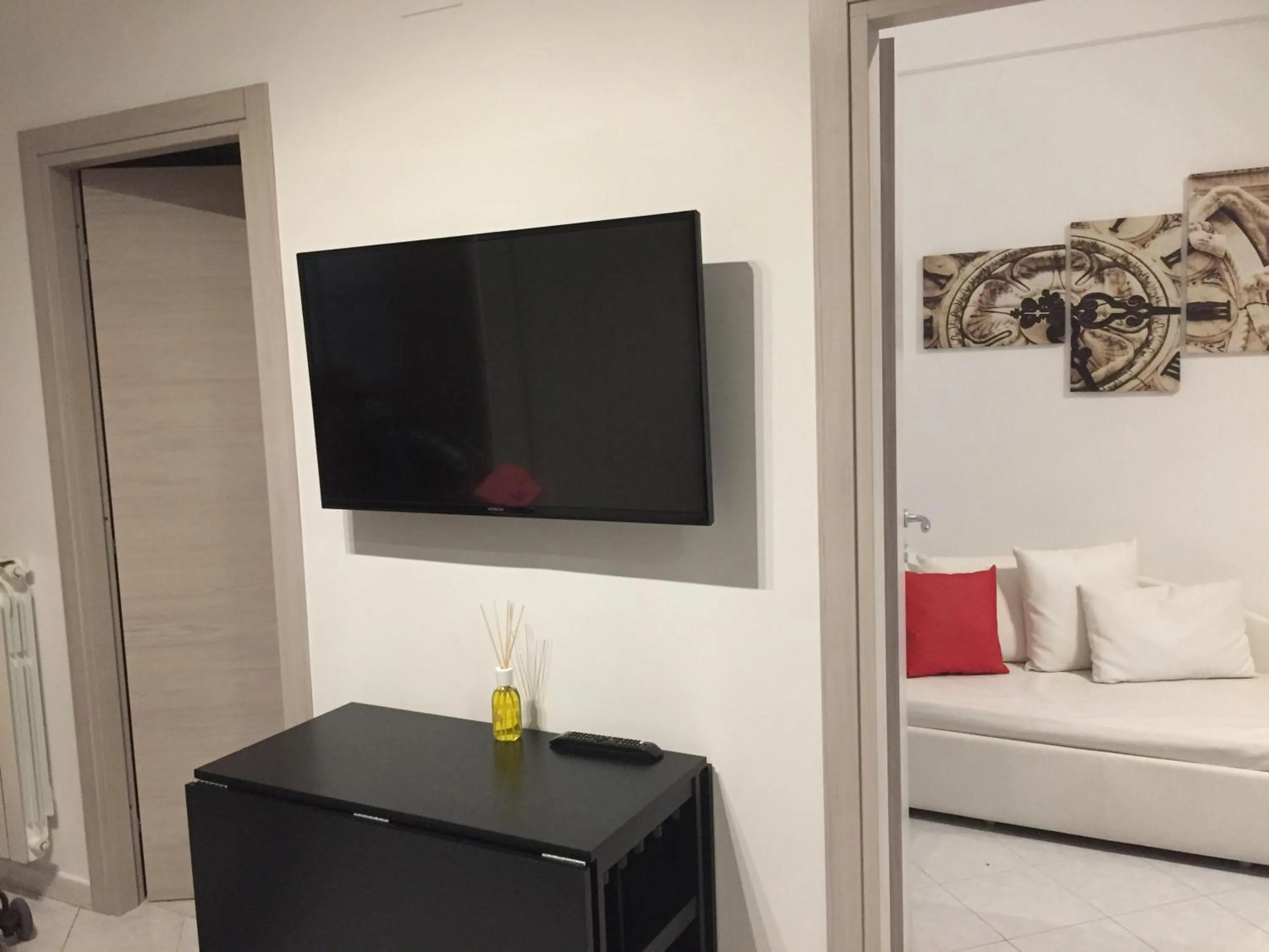 Communal lounge/ TV room in Murena Apartments & rooms