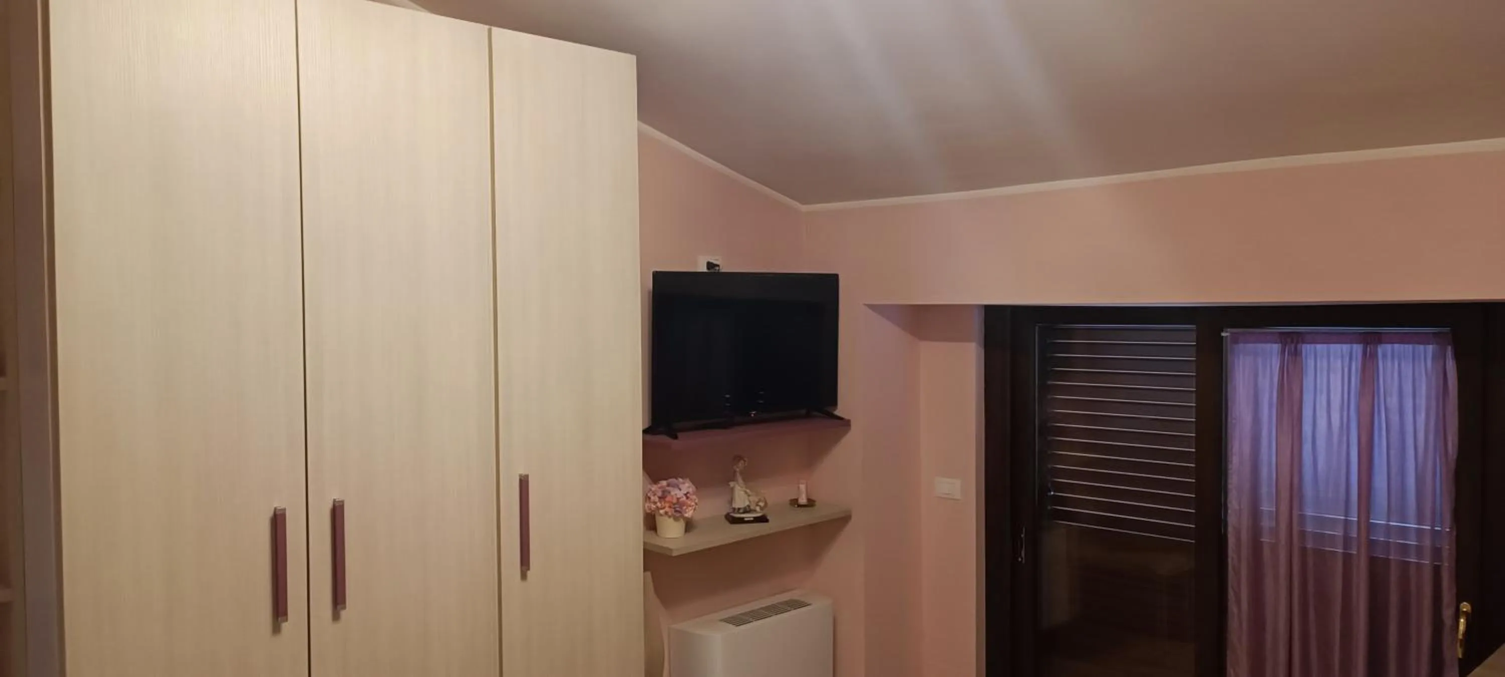 Dietro Piazza Maggiore