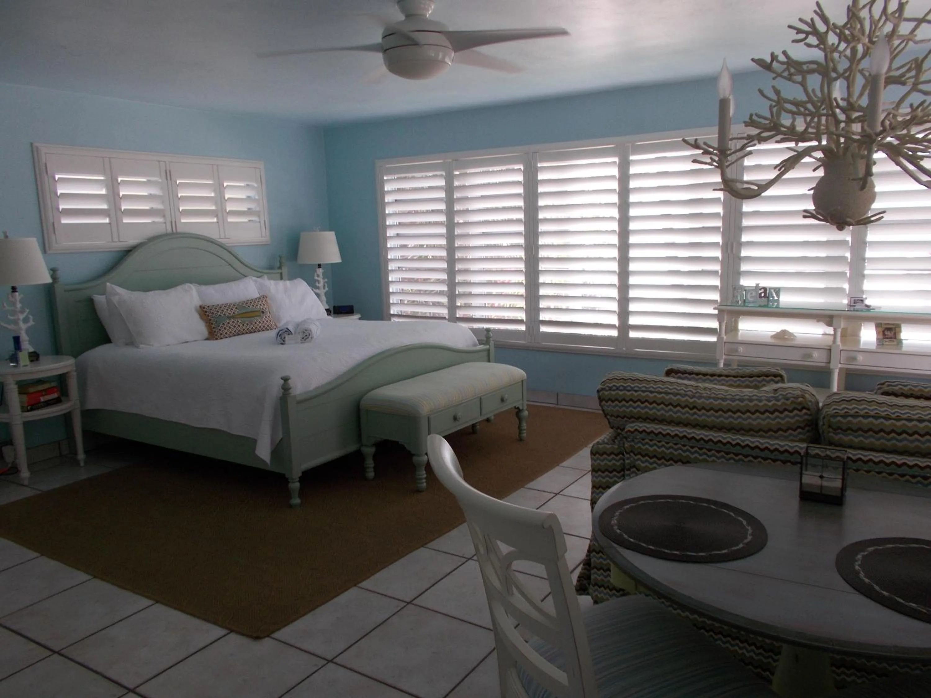 Bedroom, Bed in Kona Kai Resort and Gallery