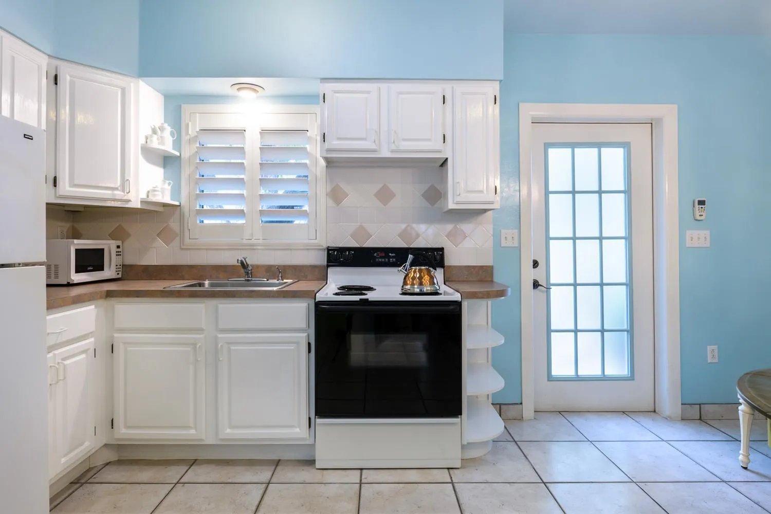 Kona Kai Resort and Gallery