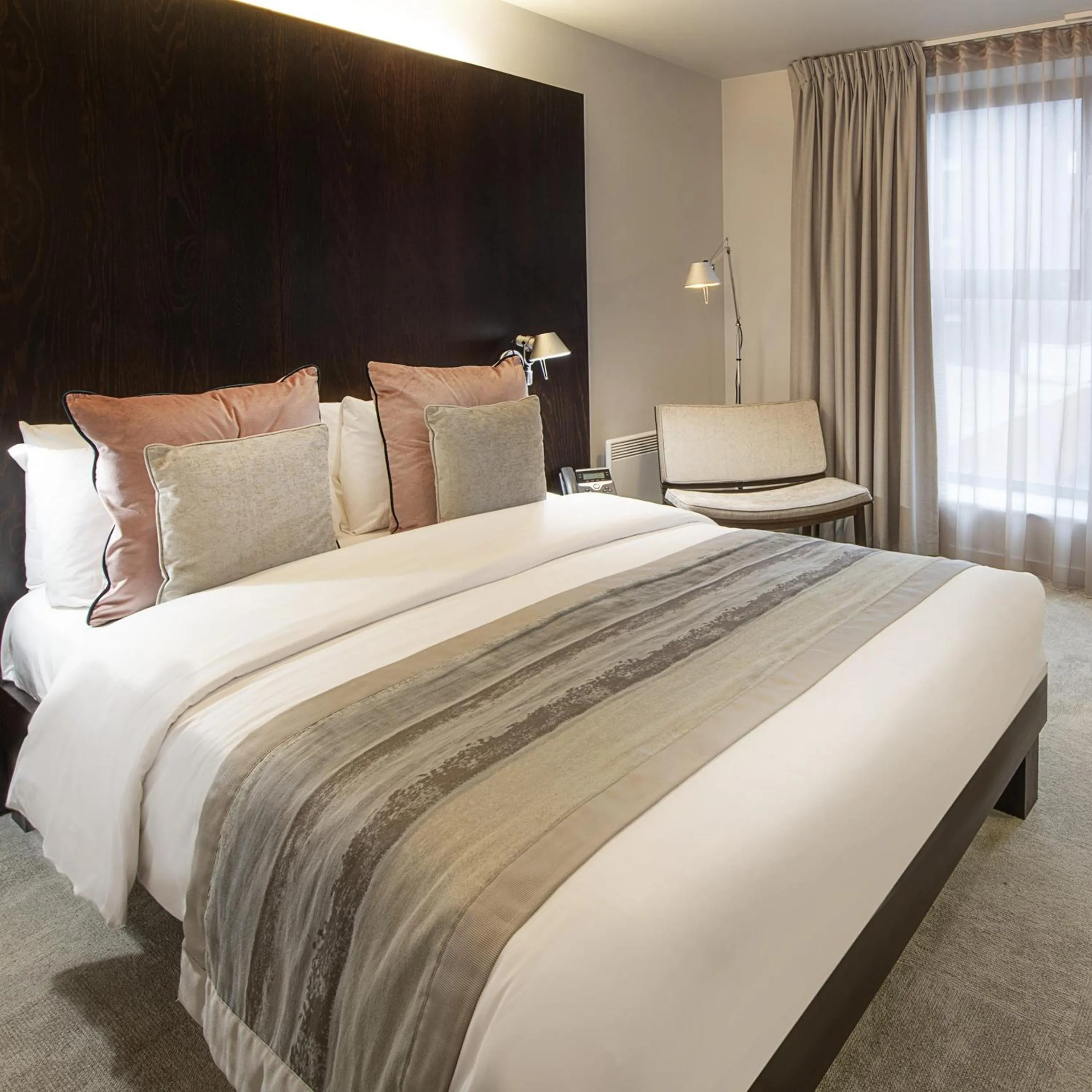 Bed in Conference Aston Hotel - Birmingham City