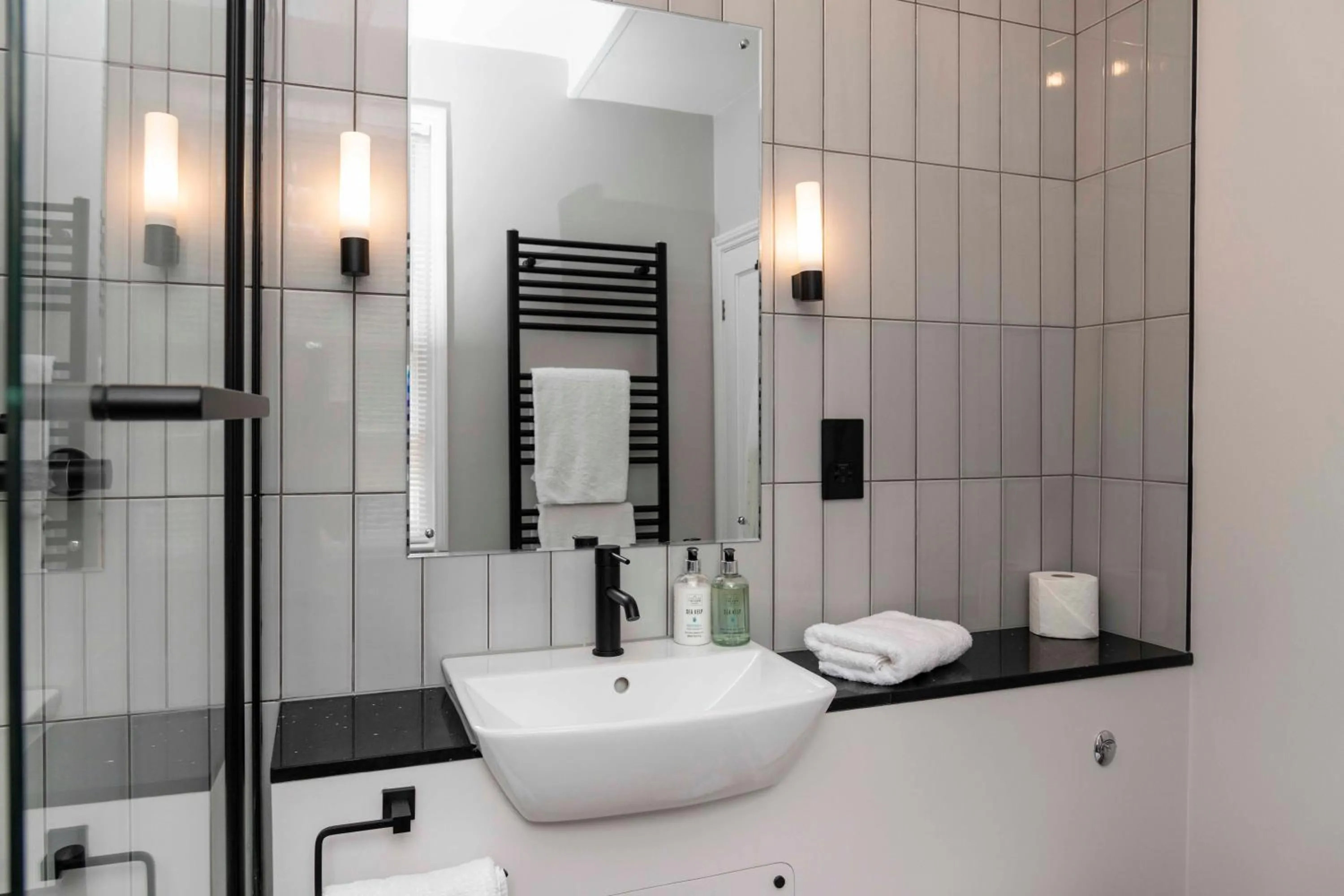 Bathroom in Wisteria Hotel