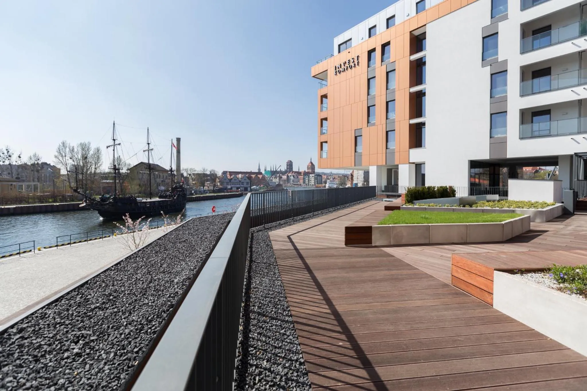 One-Bedroom Apartment with Balcony and City View in Brabank Apartments by Apartmore