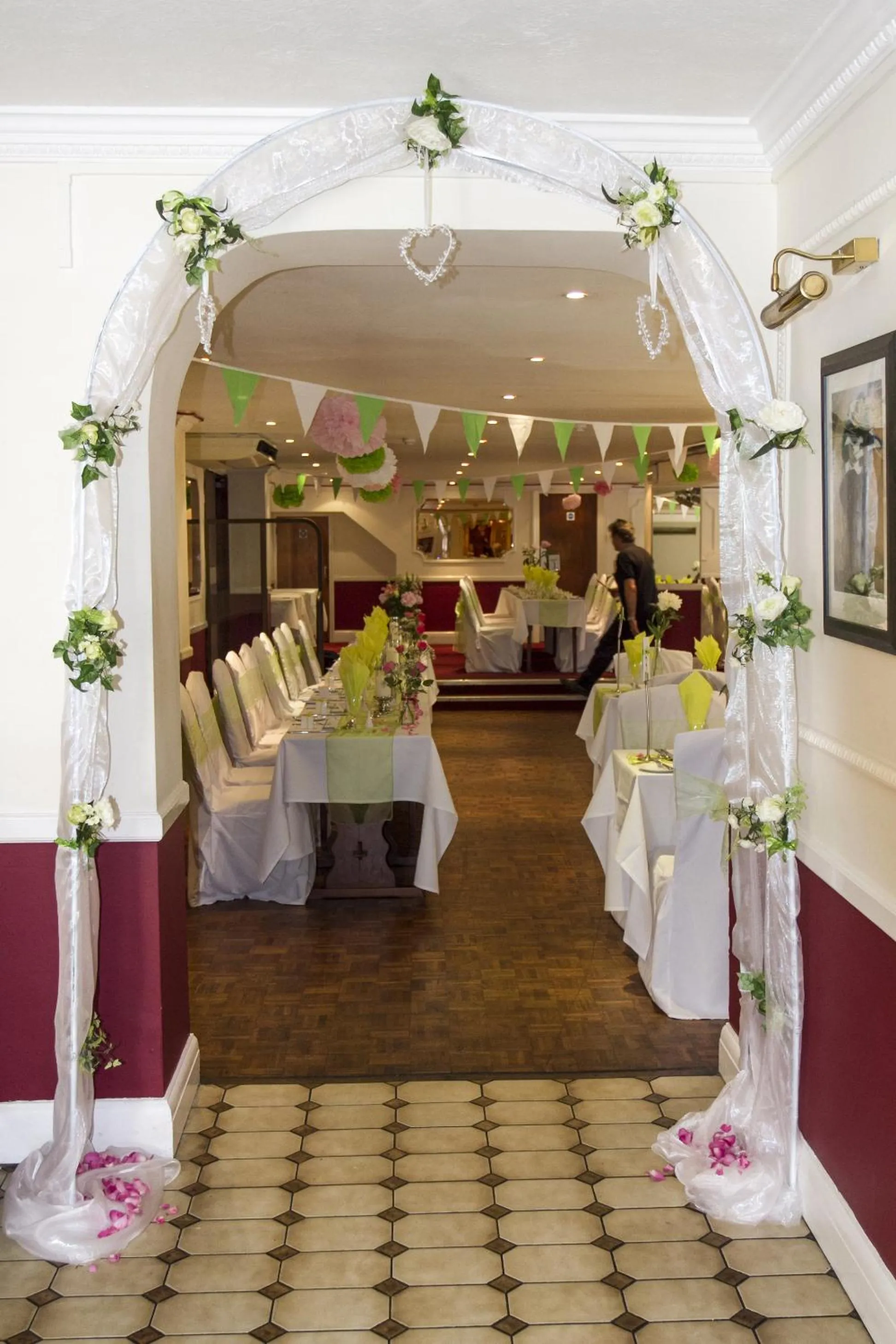 Banquet/Function facilities in Afton Hotel