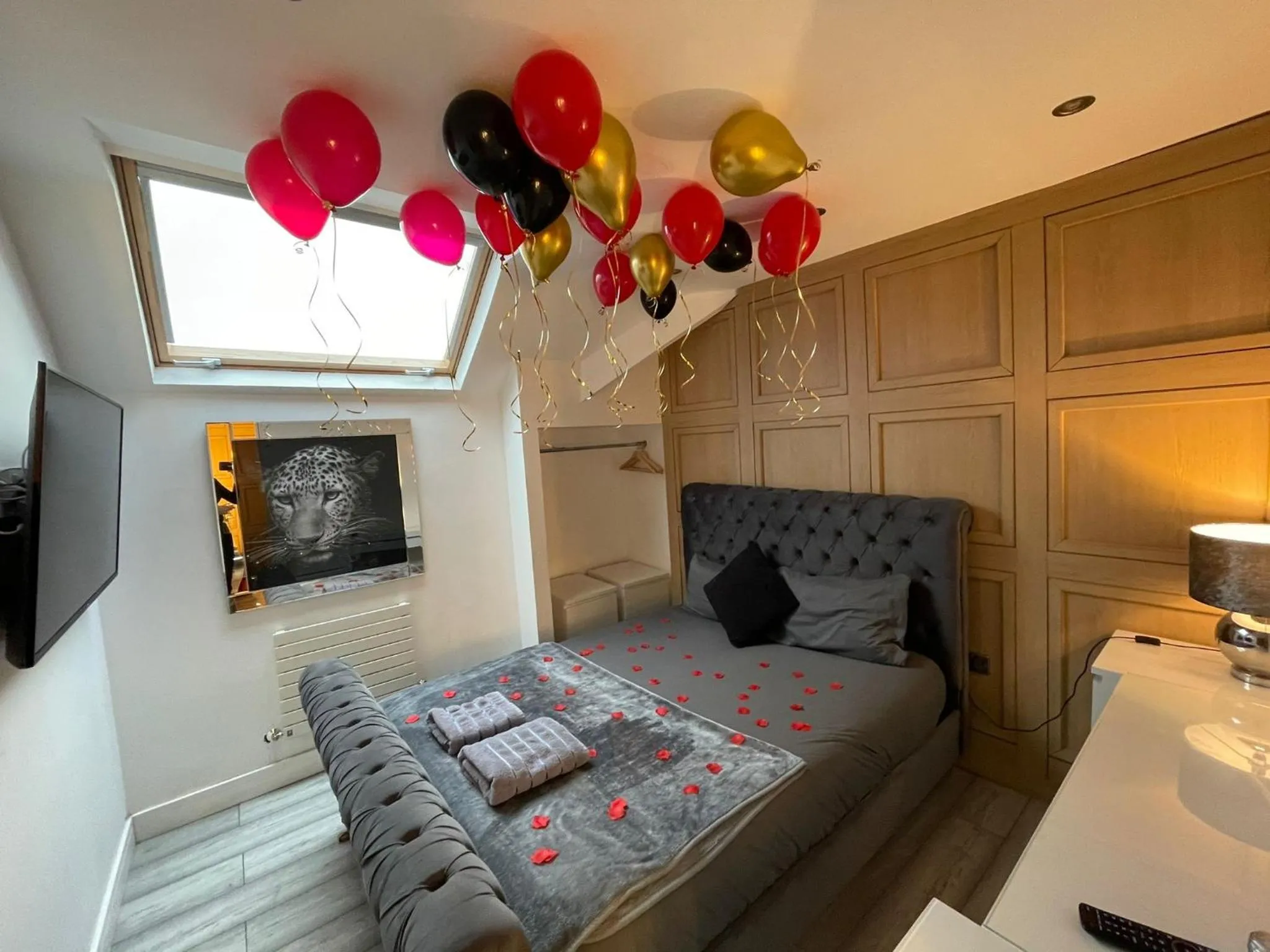 Bed in Hendham House