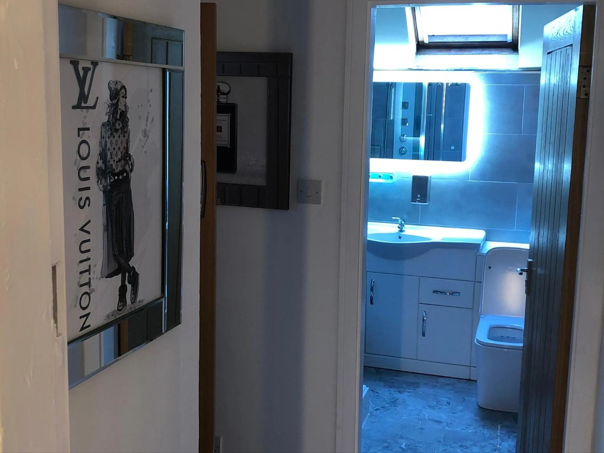 Bathroom in Hendham House