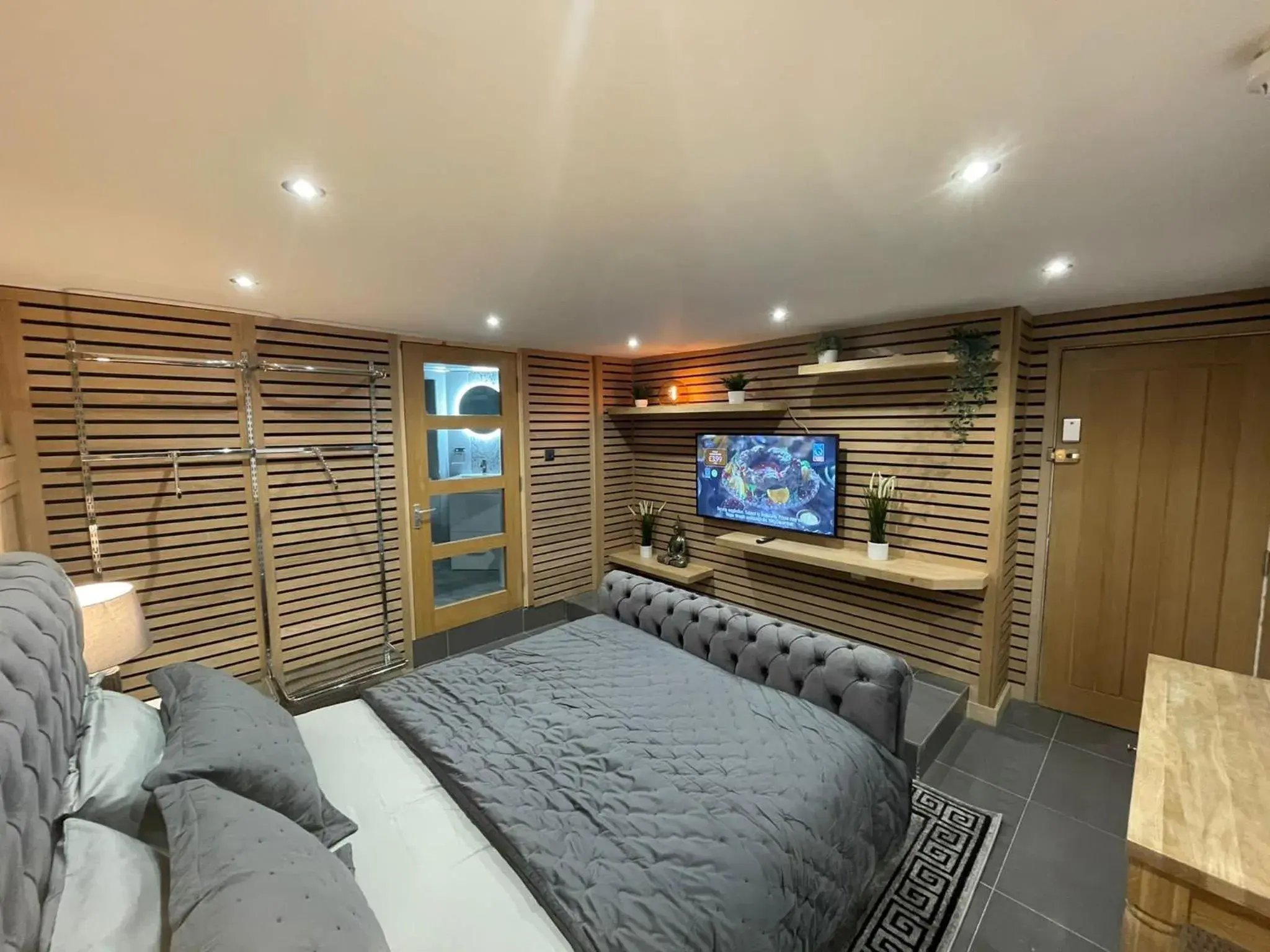 Bed in Hendham House Bed in Hendham House