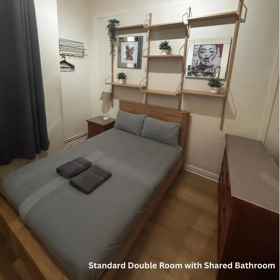 Bedroom, Bed in Hendham House Bedroom, Bed in Hendham House