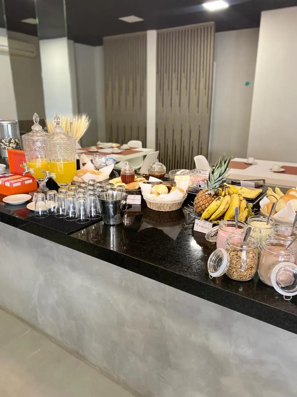 Breakfast in Cynn Hotels