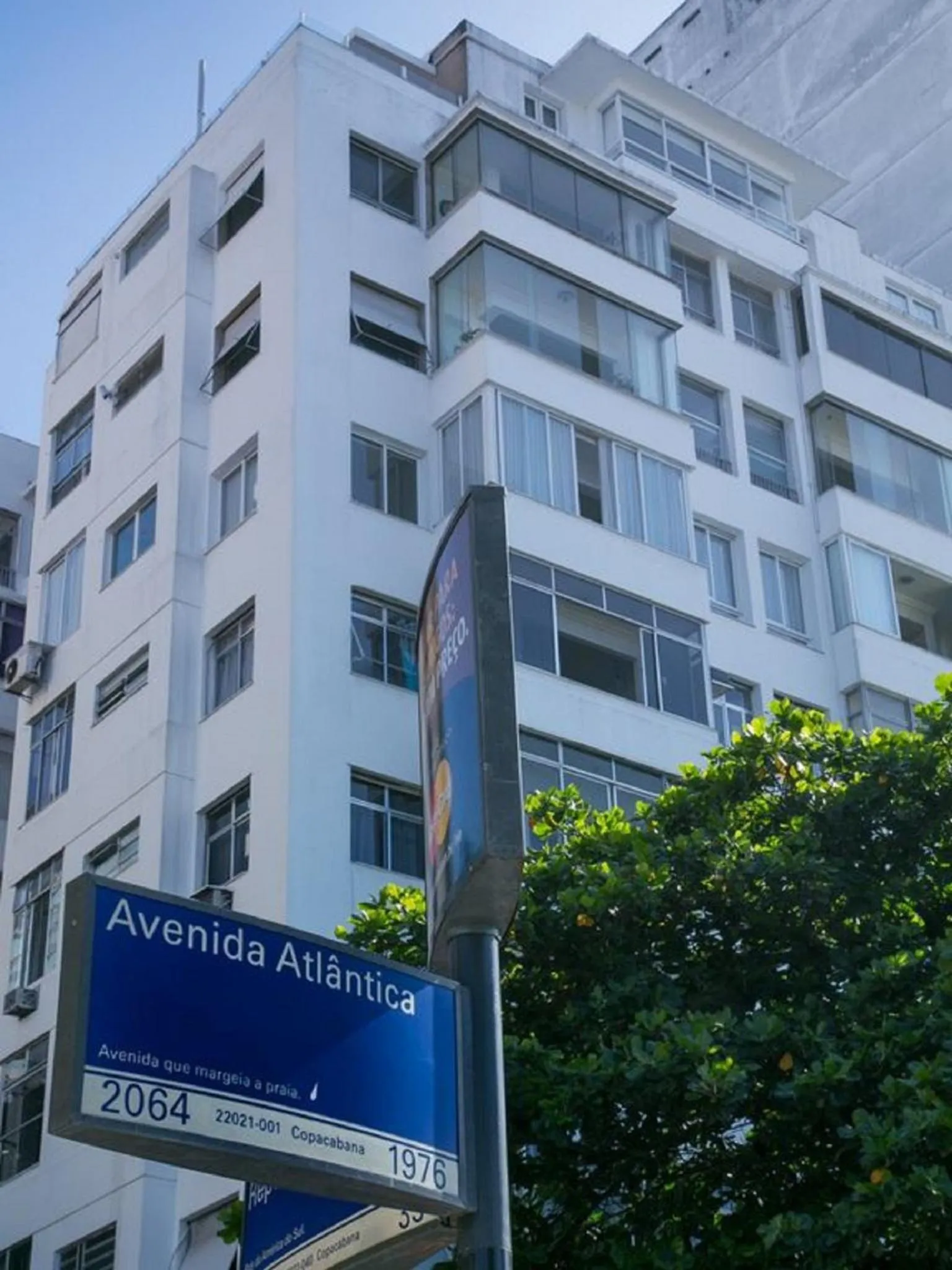 Facade/entrance in Deslumbrante vista para a Praia de Copacabana.