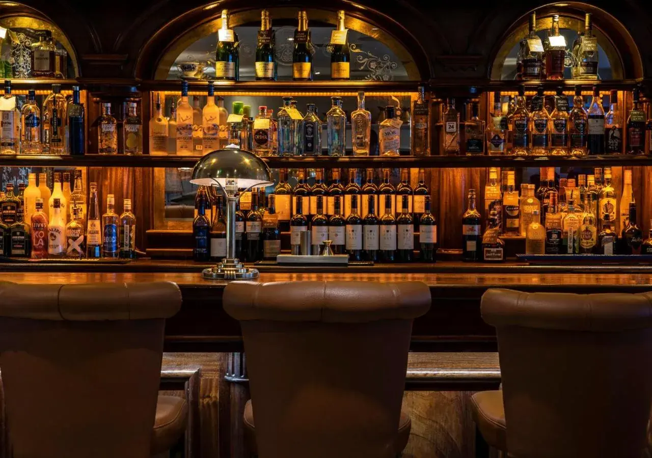 Lounge or bar in Headfort Arms Hotel Lounge or bar in Headfort Arms Hotel