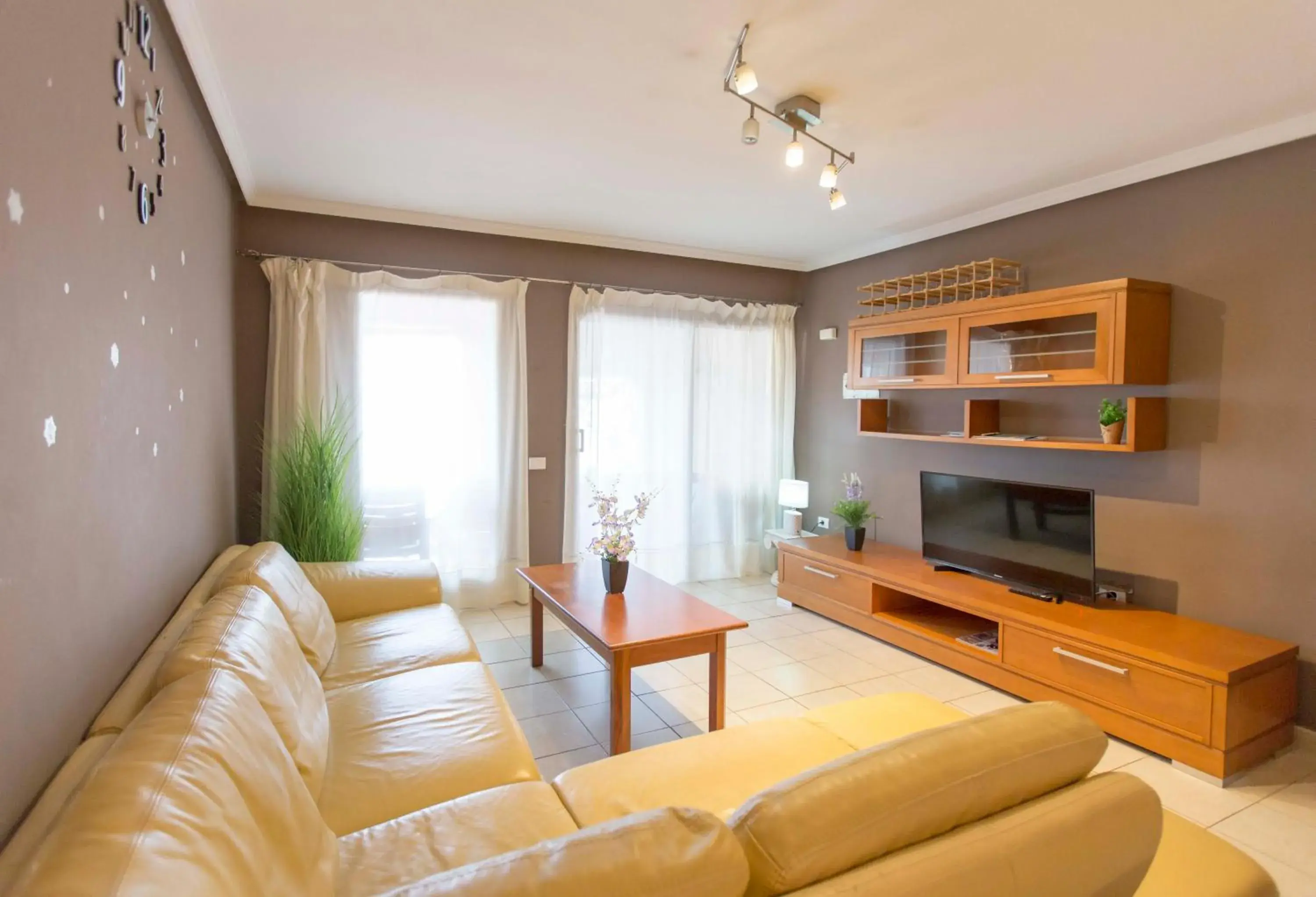 Marine Breeze Apartment Marine Breeze Apartment