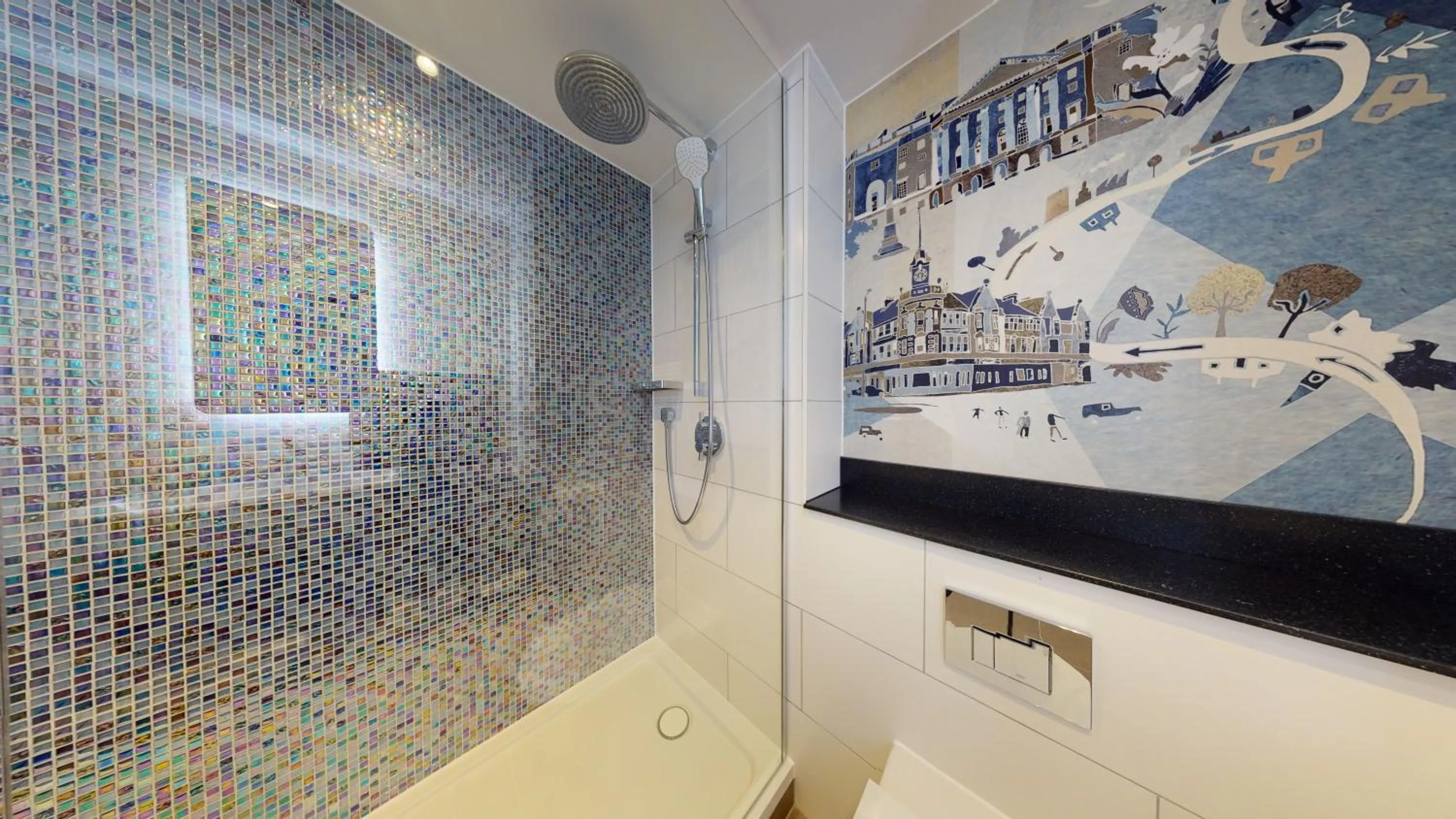 Bathroom in Holiday Inn Brentwood by IHG