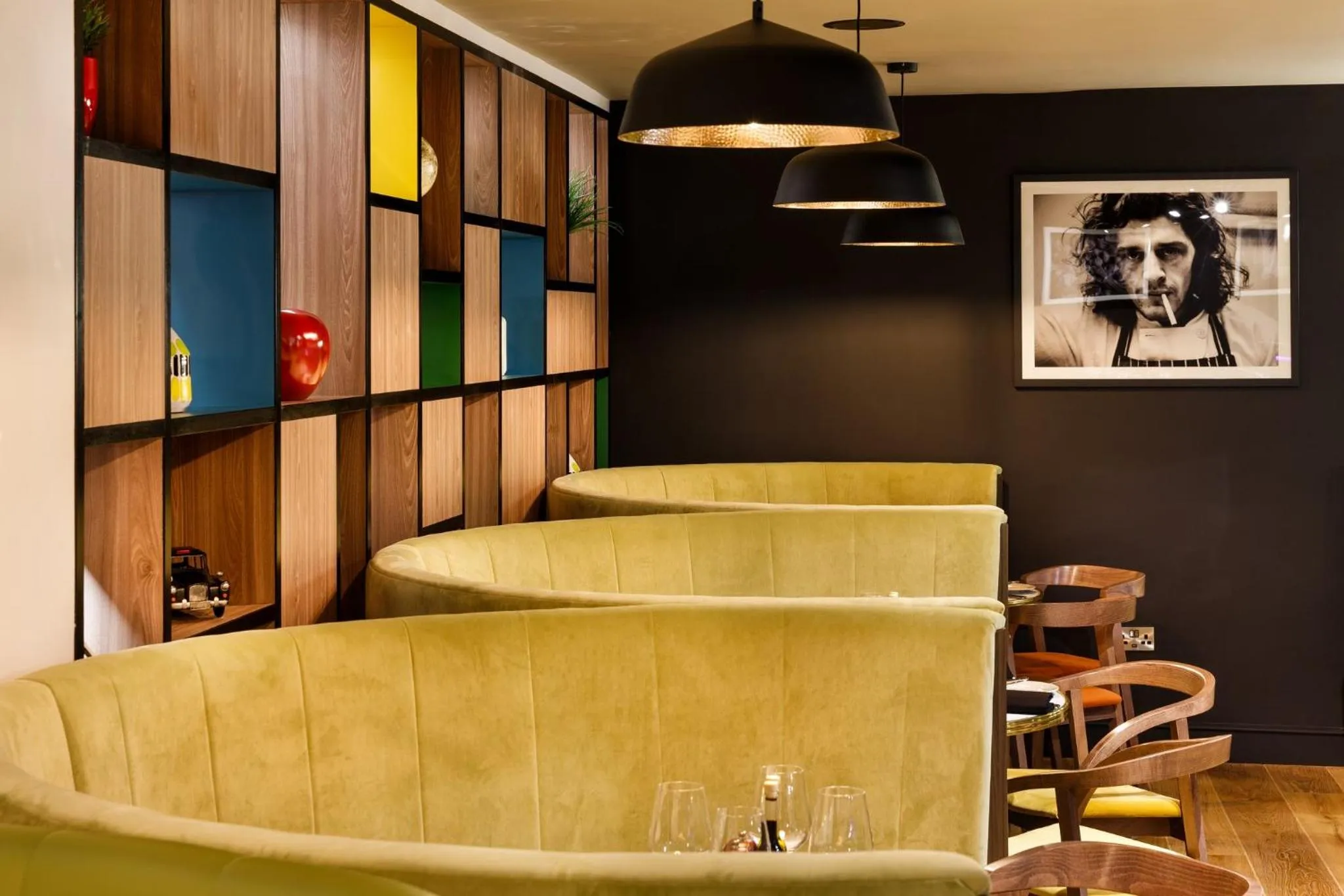 Restaurant/places to eat in Holiday Inn Brentwood by IHG