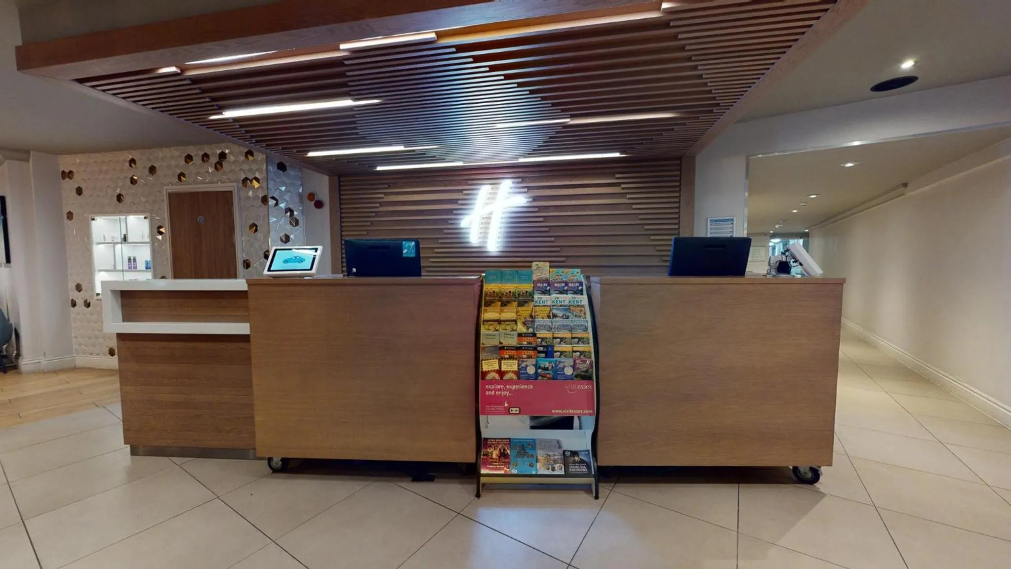 Property building in Holiday Inn Brentwood by IHG