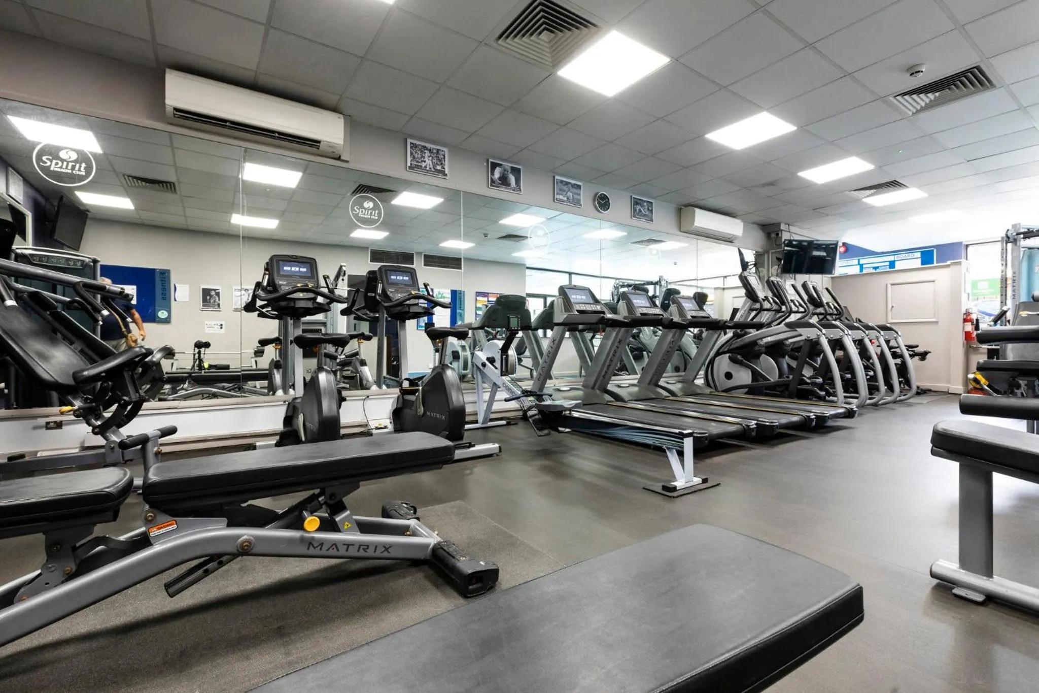 Fitness centre/facilities in Holiday Inn Brentwood by IHG