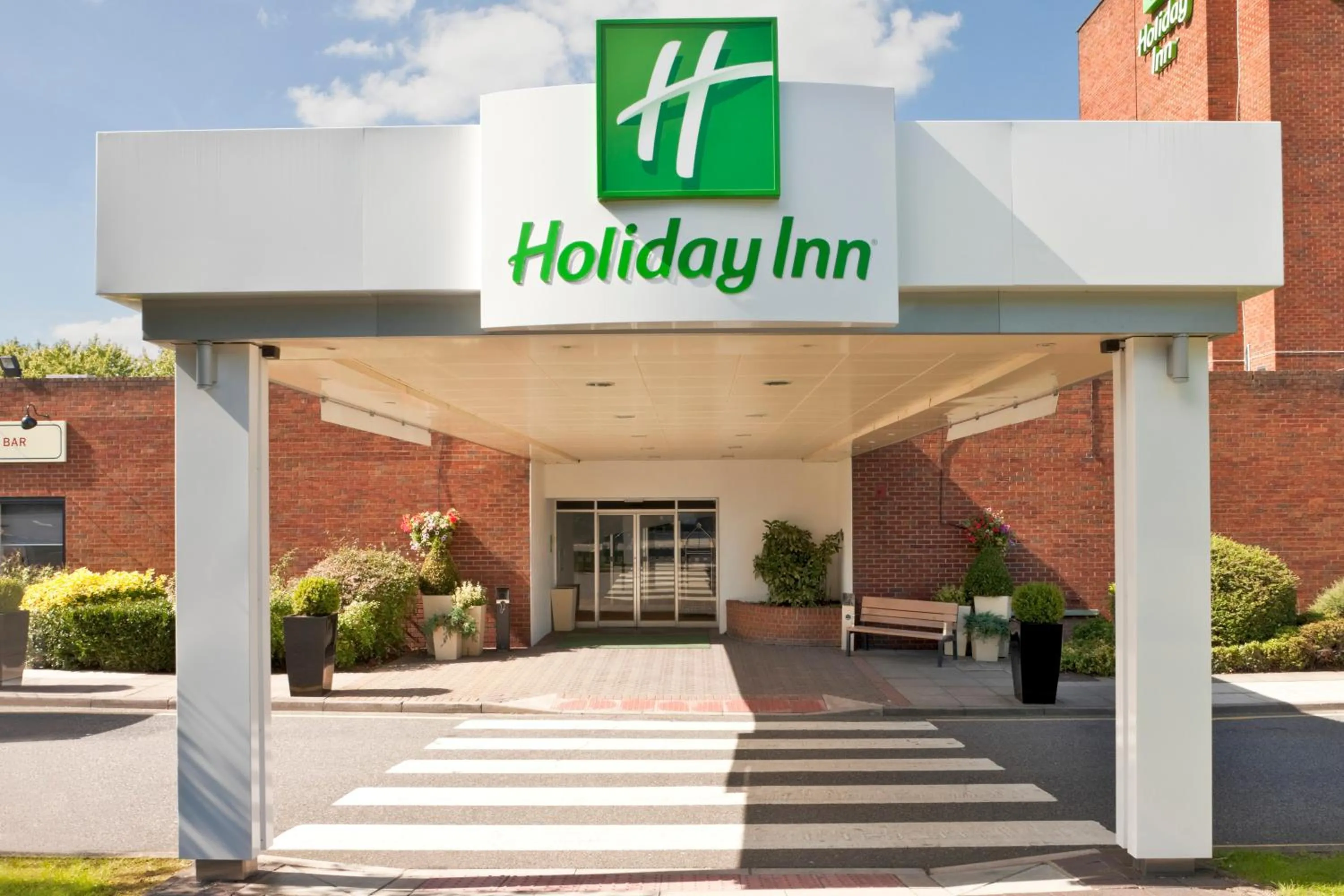 Property building in Holiday Inn Brentwood by IHG