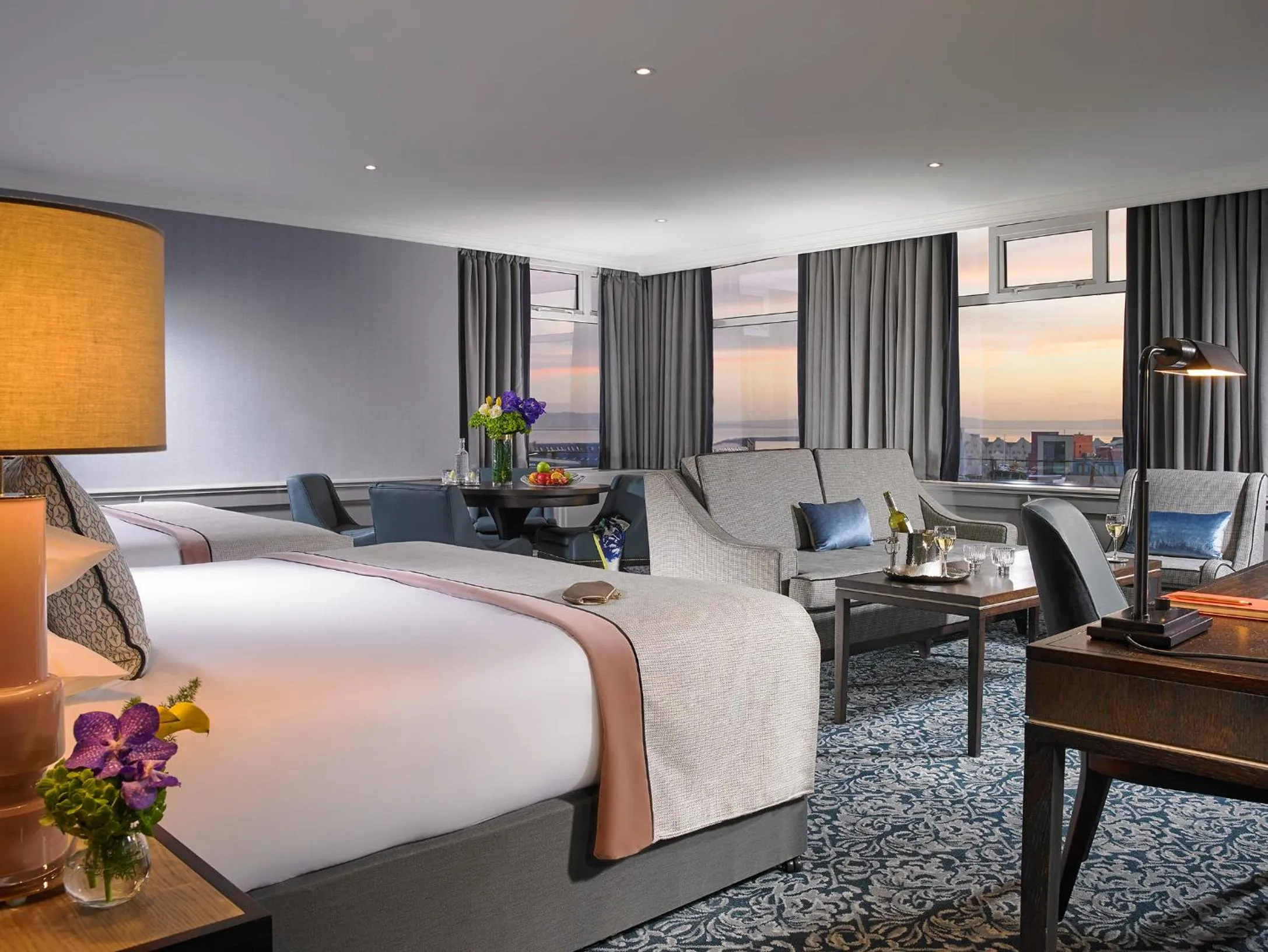 City view, Bed in The Hardiman