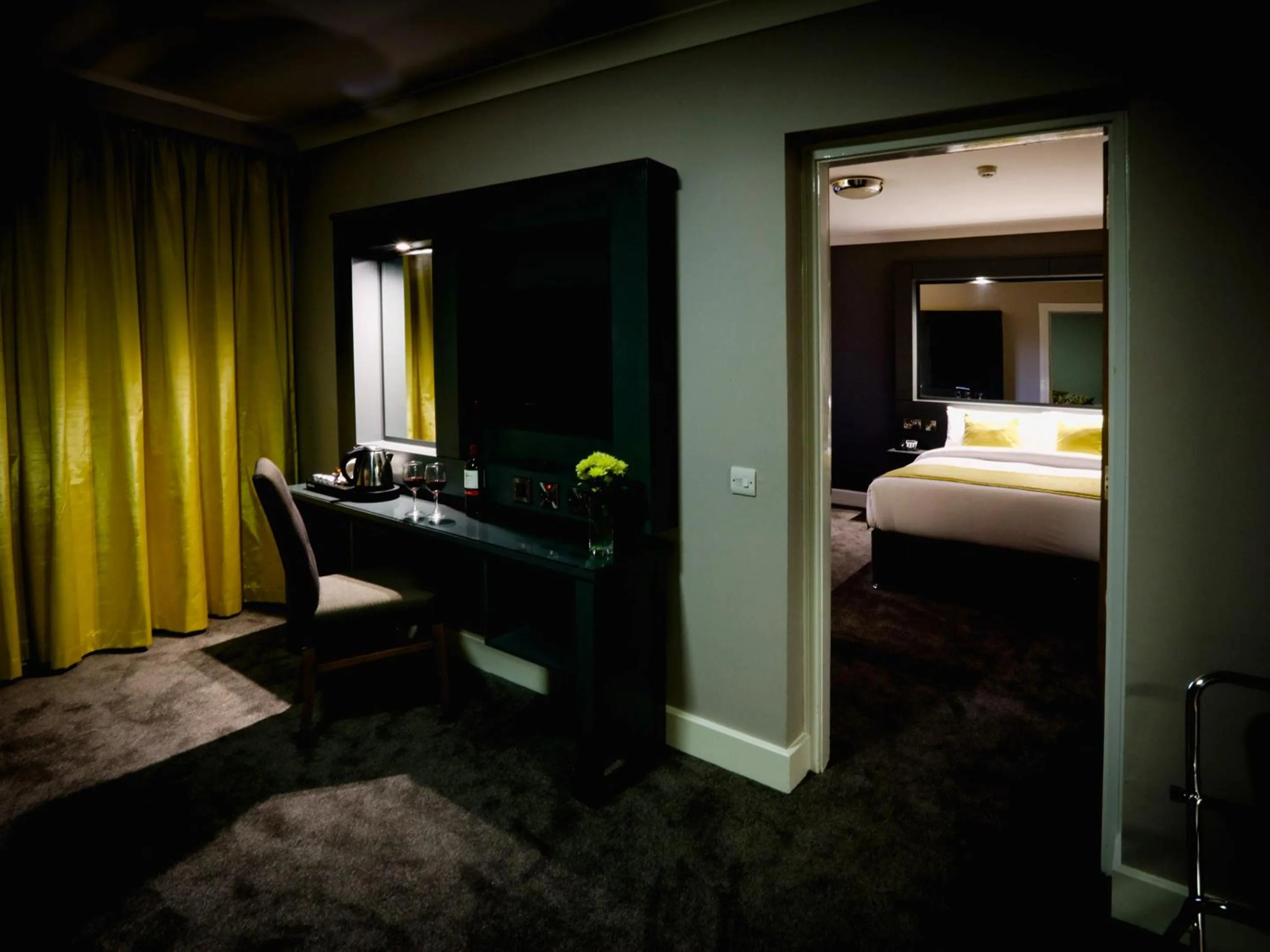 Photo of the whole room, Bed in Claregalway Hotel