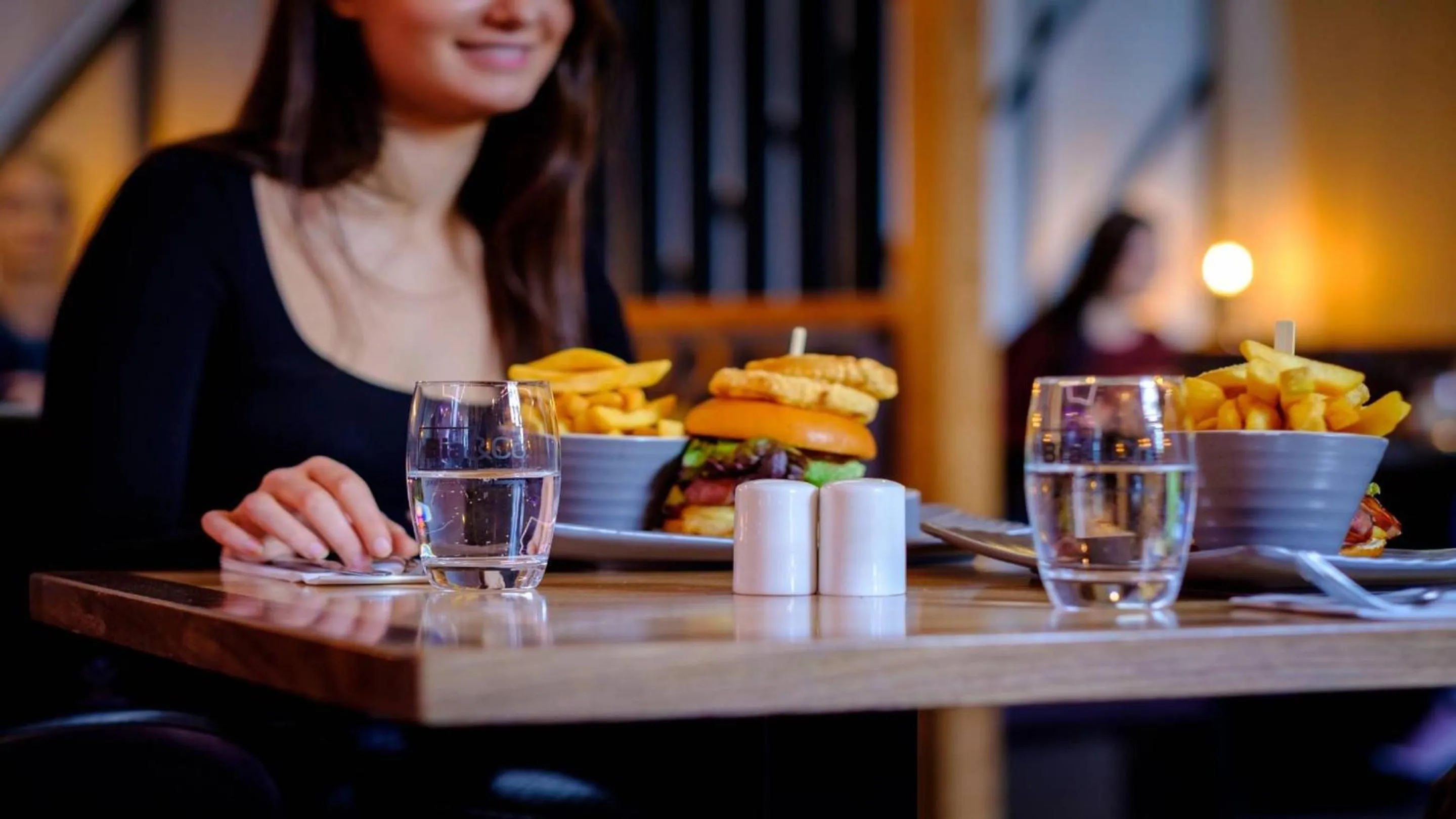 Restaurant/places to eat in Claregalway Hotel