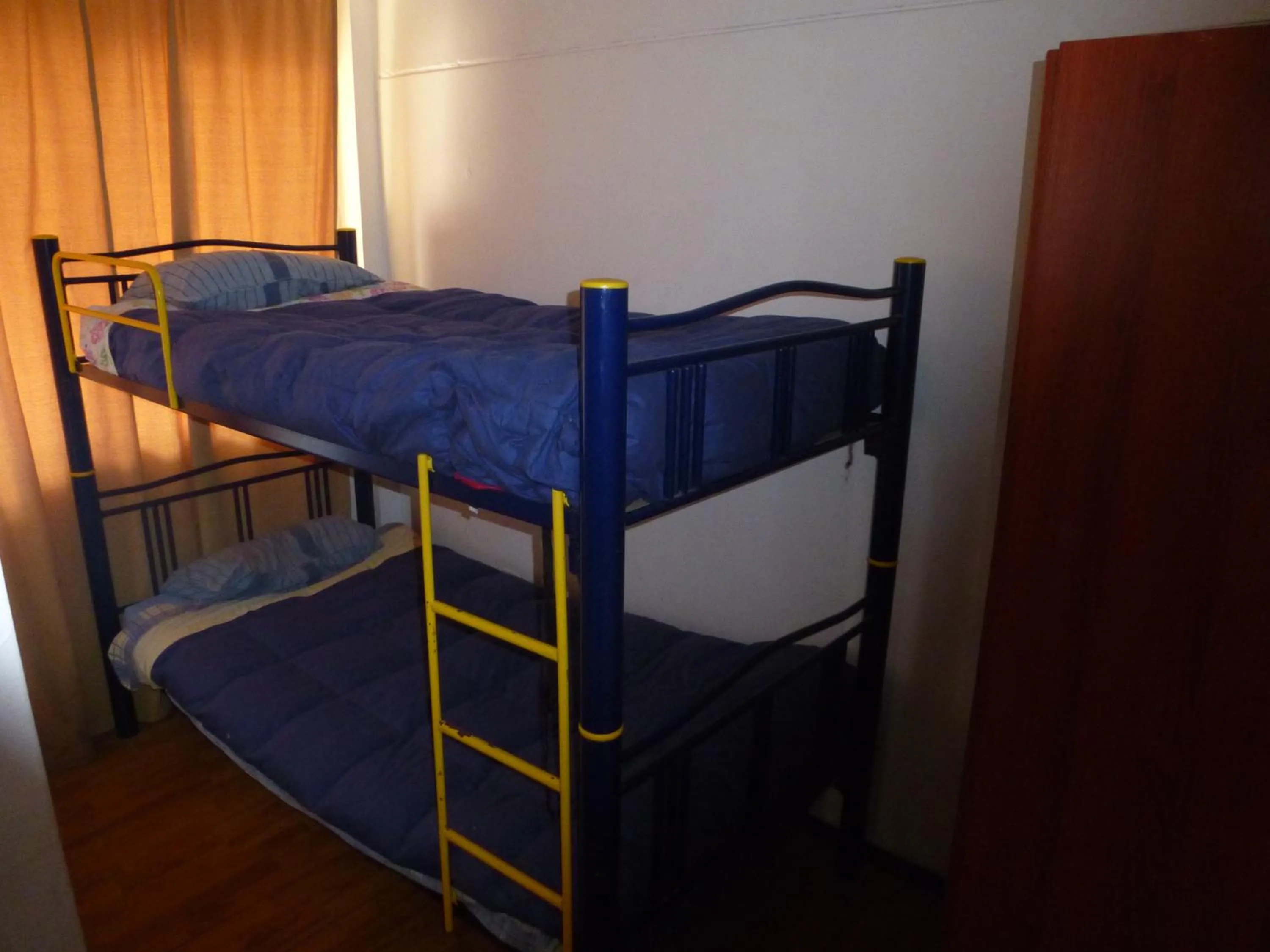 bunk bed, Bed in Departamento Borgoño
