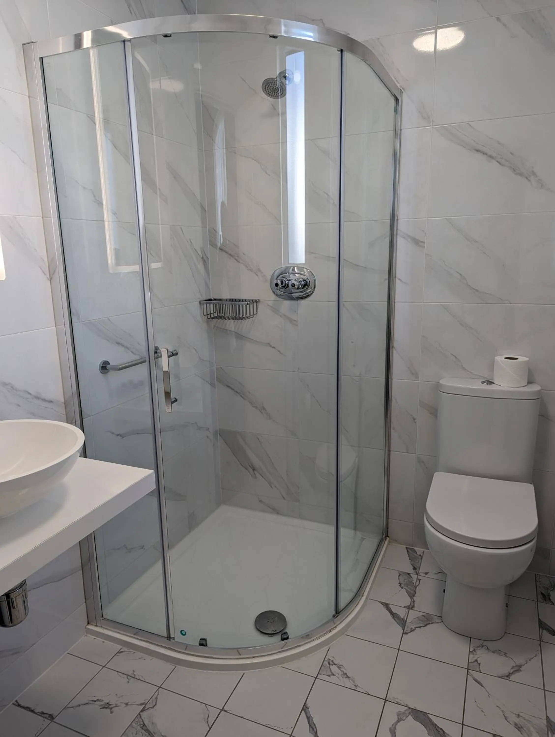 Bathroom in The Western Hotel