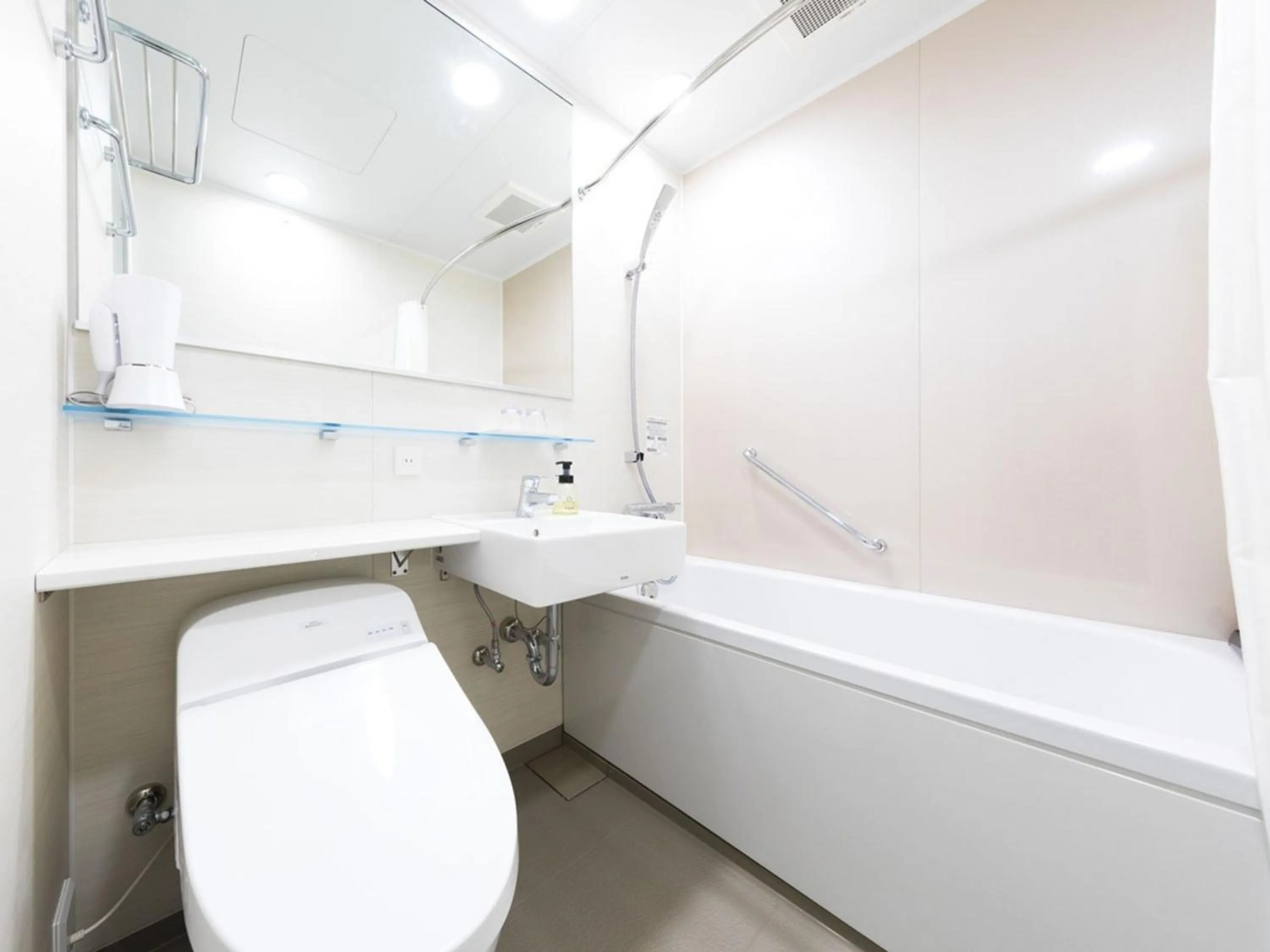 Toilet in Tokyu Stay Kyoto Sanjo-Karasuma