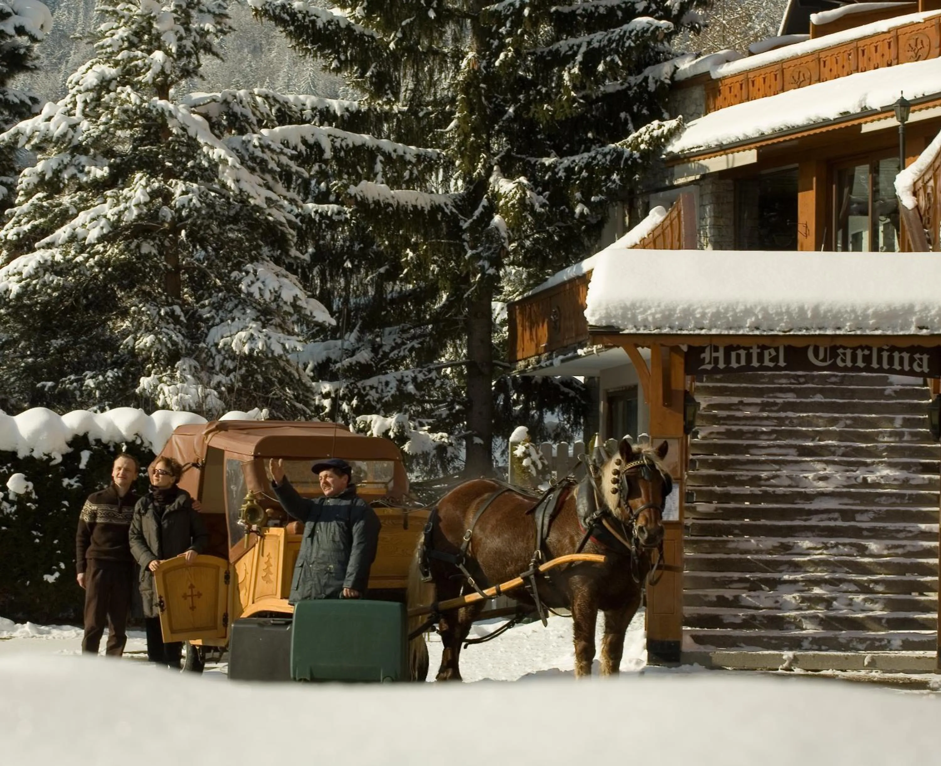 Facade/entrance in Carlina