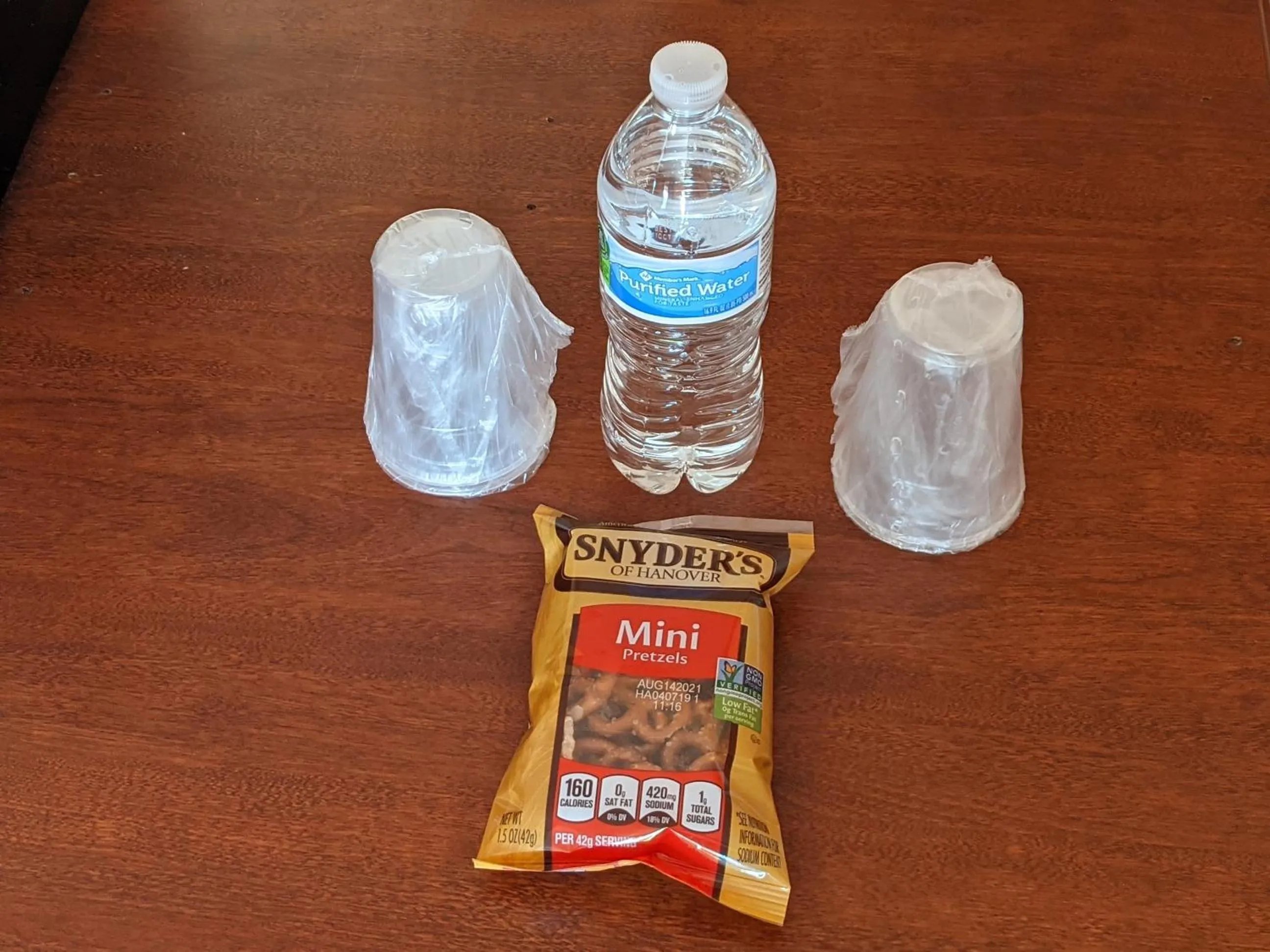 Food and drinks in Budget Inn