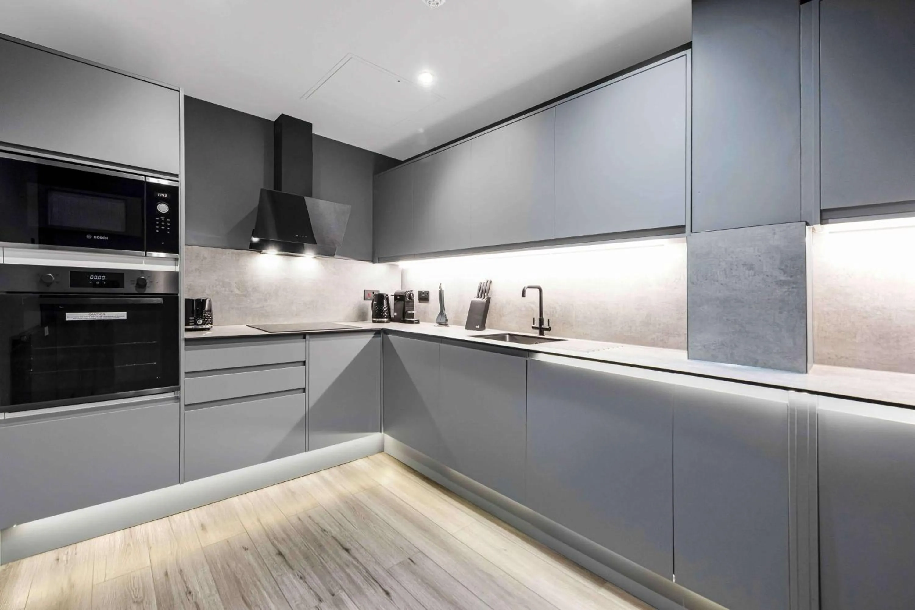 Kitchen or kitchenette in Doubletree By Hilton London Kensington